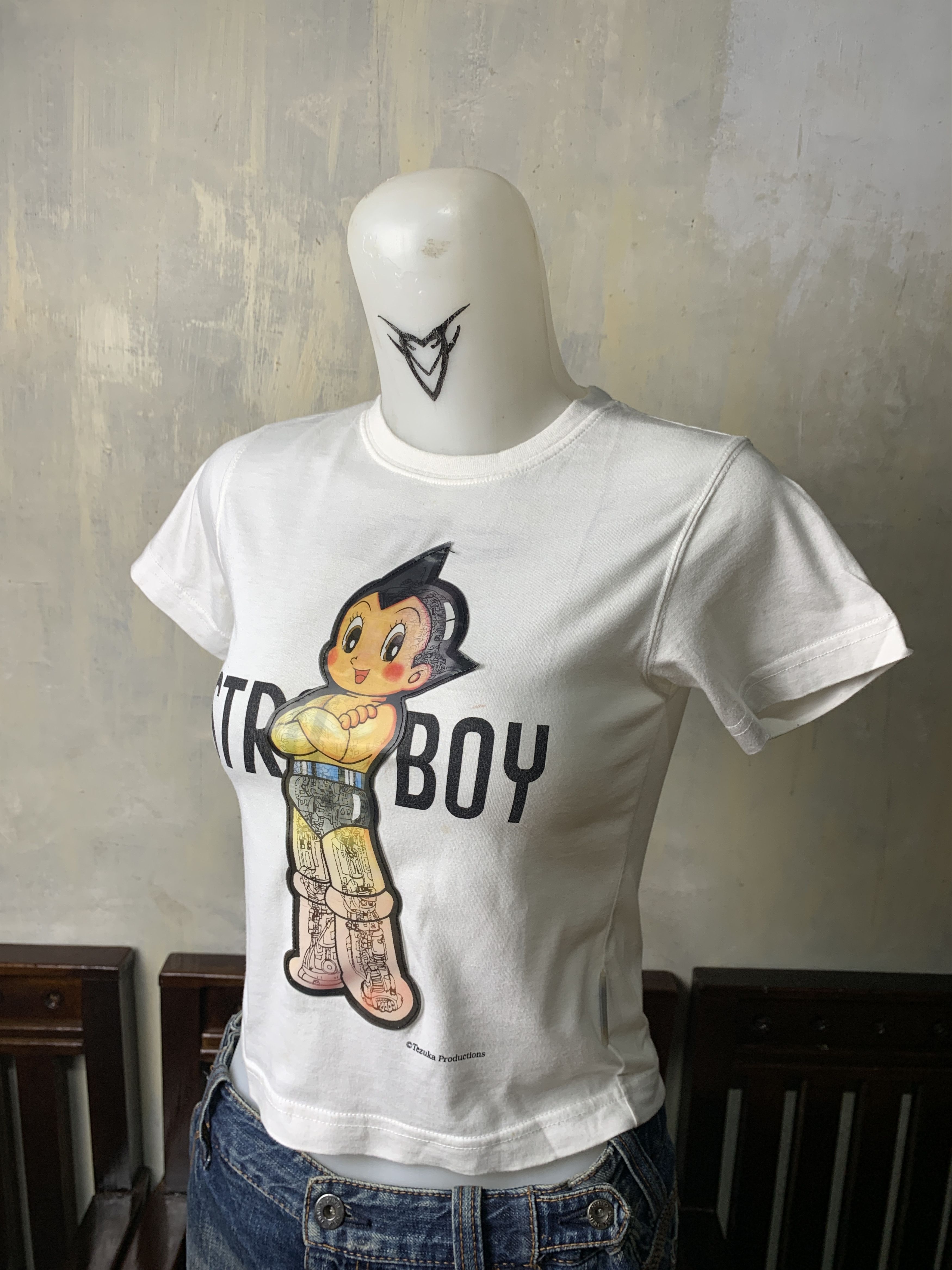 Anime 2000s Astro Boy White Hologram Baby Tee (XS) Size XS / US 0-2 / IT 36-38 - 2 Thumbnail
