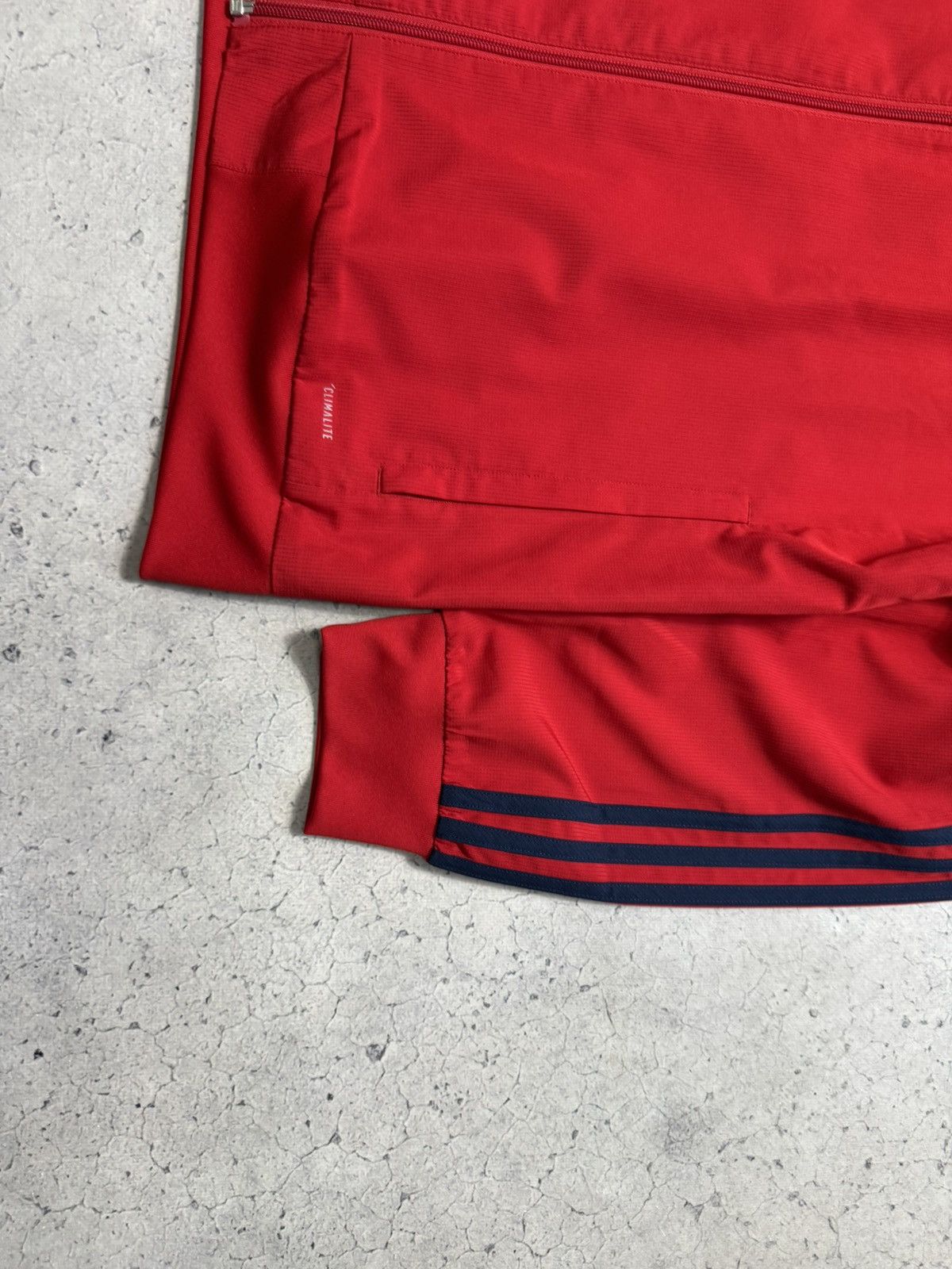 Adidas Adidas FC Arsenal Full Zip Nylon Jacket Football Size L Size US L / EU 52-54 / 3 - 4 Thumbnail