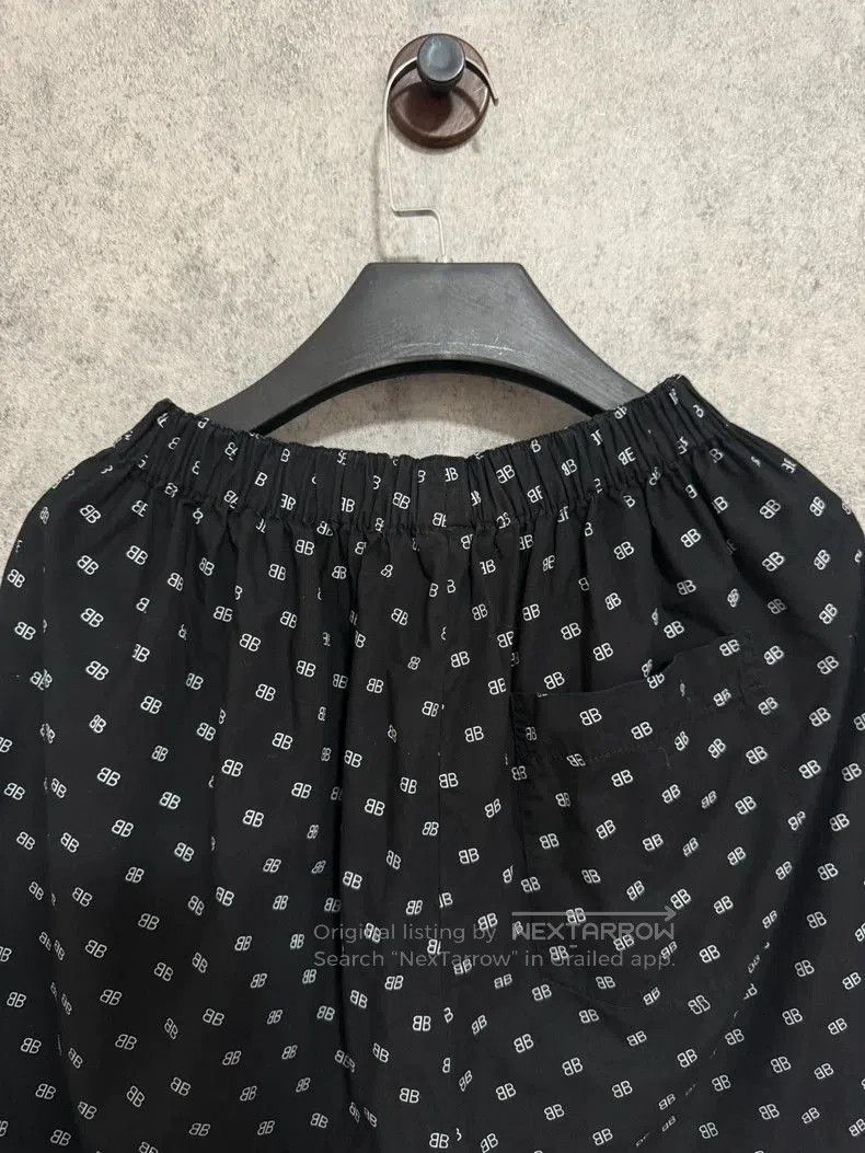 Balenciaga Balenciaga Logo Print Casual Shorts. Size US 30 / EU 46 - 6 Thumbnail