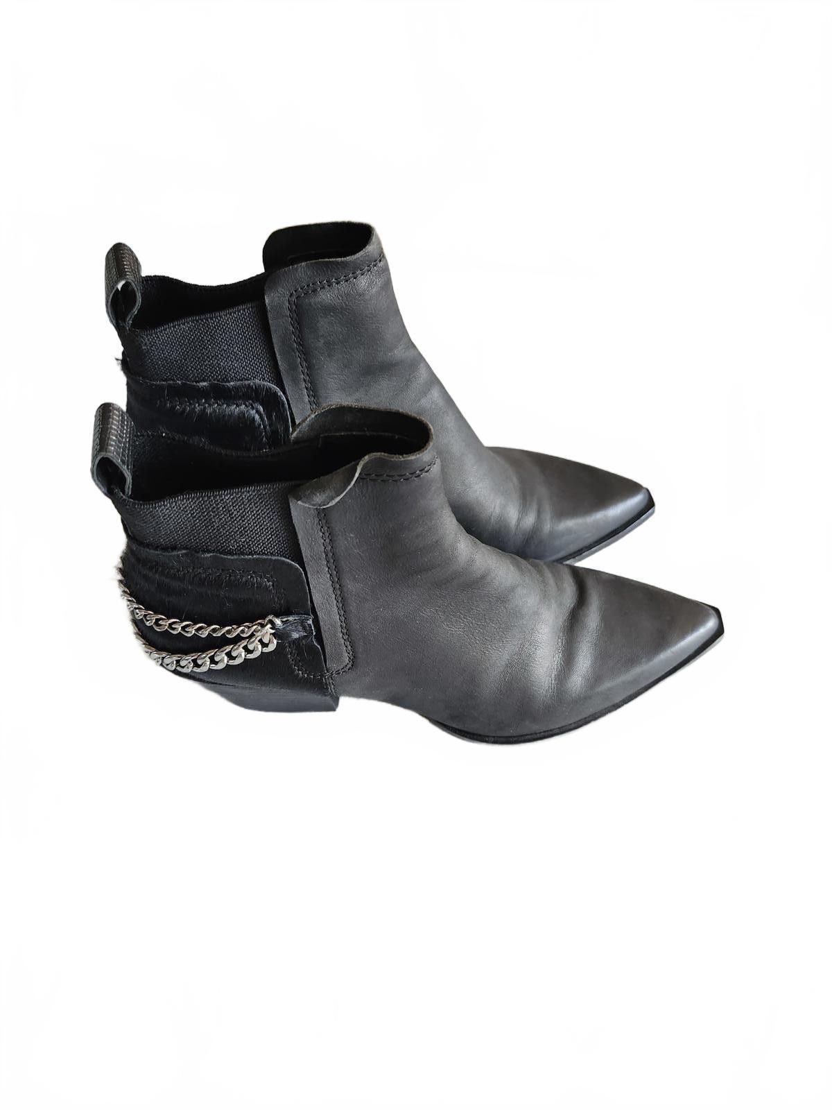 Designer Dolce Vita black ankle boots Size US 8.5 / IT 38.5 - 1 Thumbnail