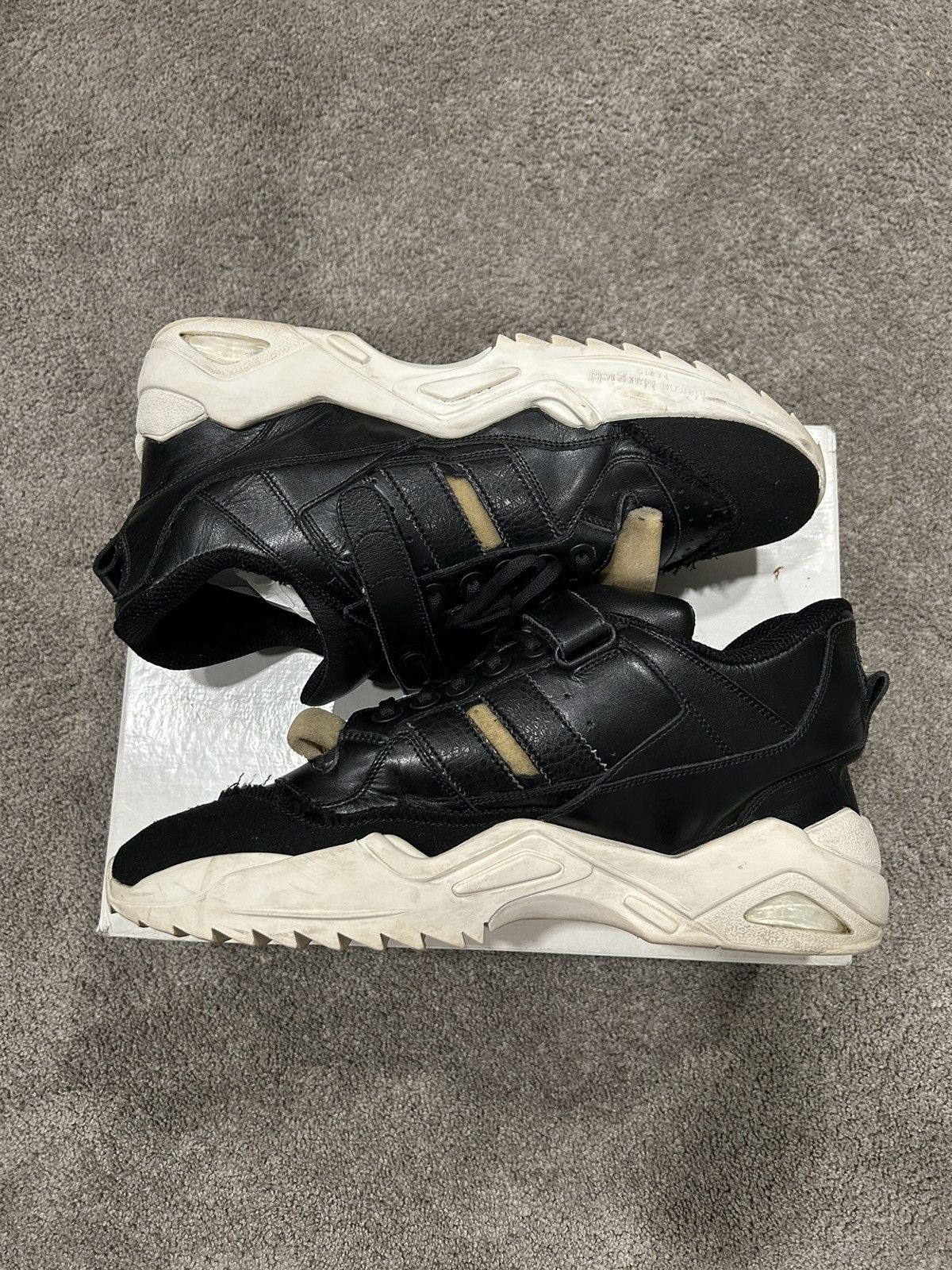 Maison Margiela Maison Margiela Retro Fit Artisanal Sneakers Black White Size US 13 / EU 46 - 2 Thumbnail