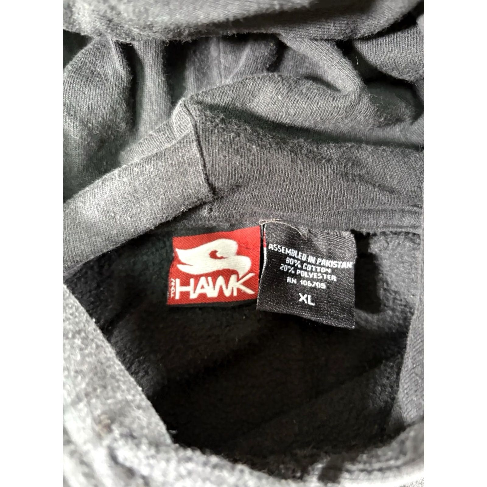 Vintage VINTAGE Tony Hawk Sweatshirt Men's XL Black Skateboard Y2K Distressed Grunge Size US XL / EU 56 / 4 - 8 Thumbnail