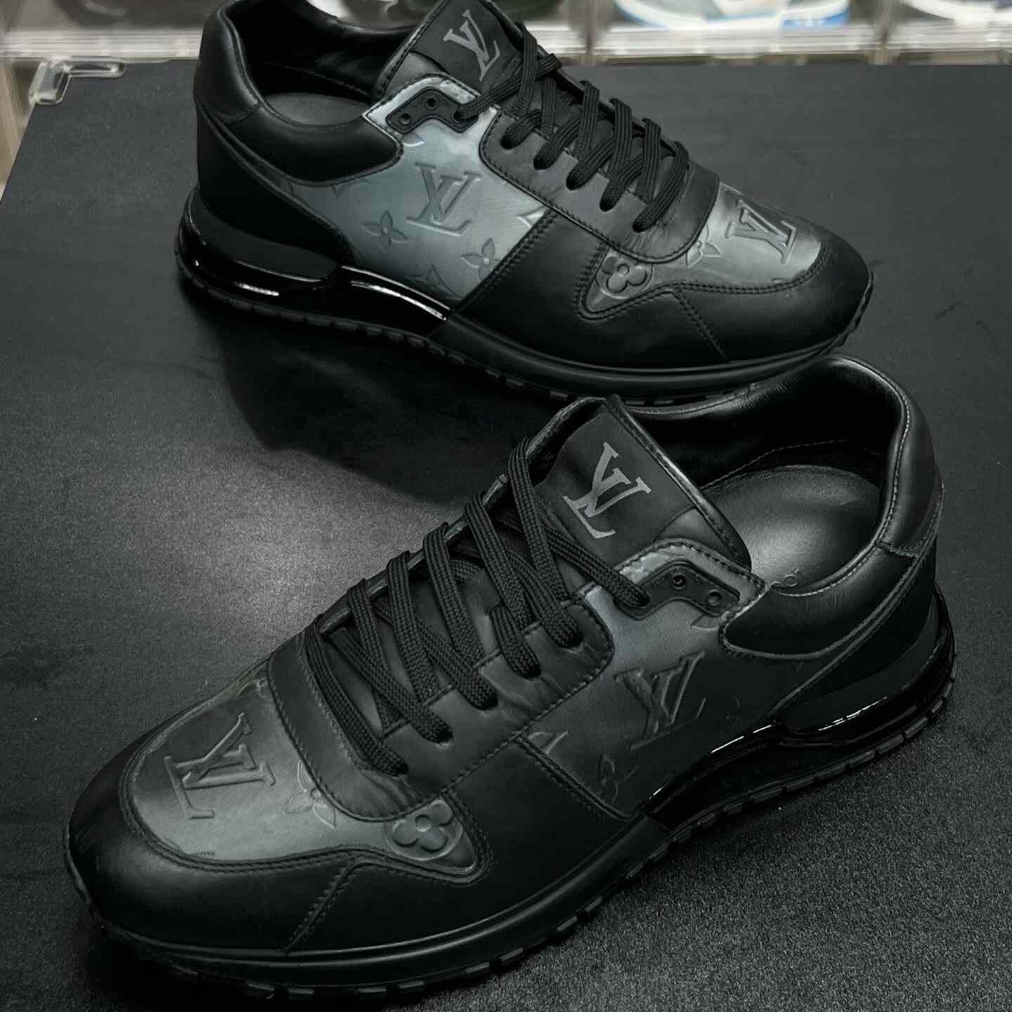 Louis Vuitton Louis Vuitton Black Designer top low 40.5 Size US 7.5 / EU 40-41 - 1 Thumbnail
