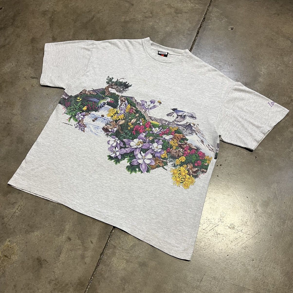 Habitat Vintage 90s Nature T shirt AOP Wrap Around Bird Flower USA Size US XL / EU 56 / 4 - 2 Thumbnail