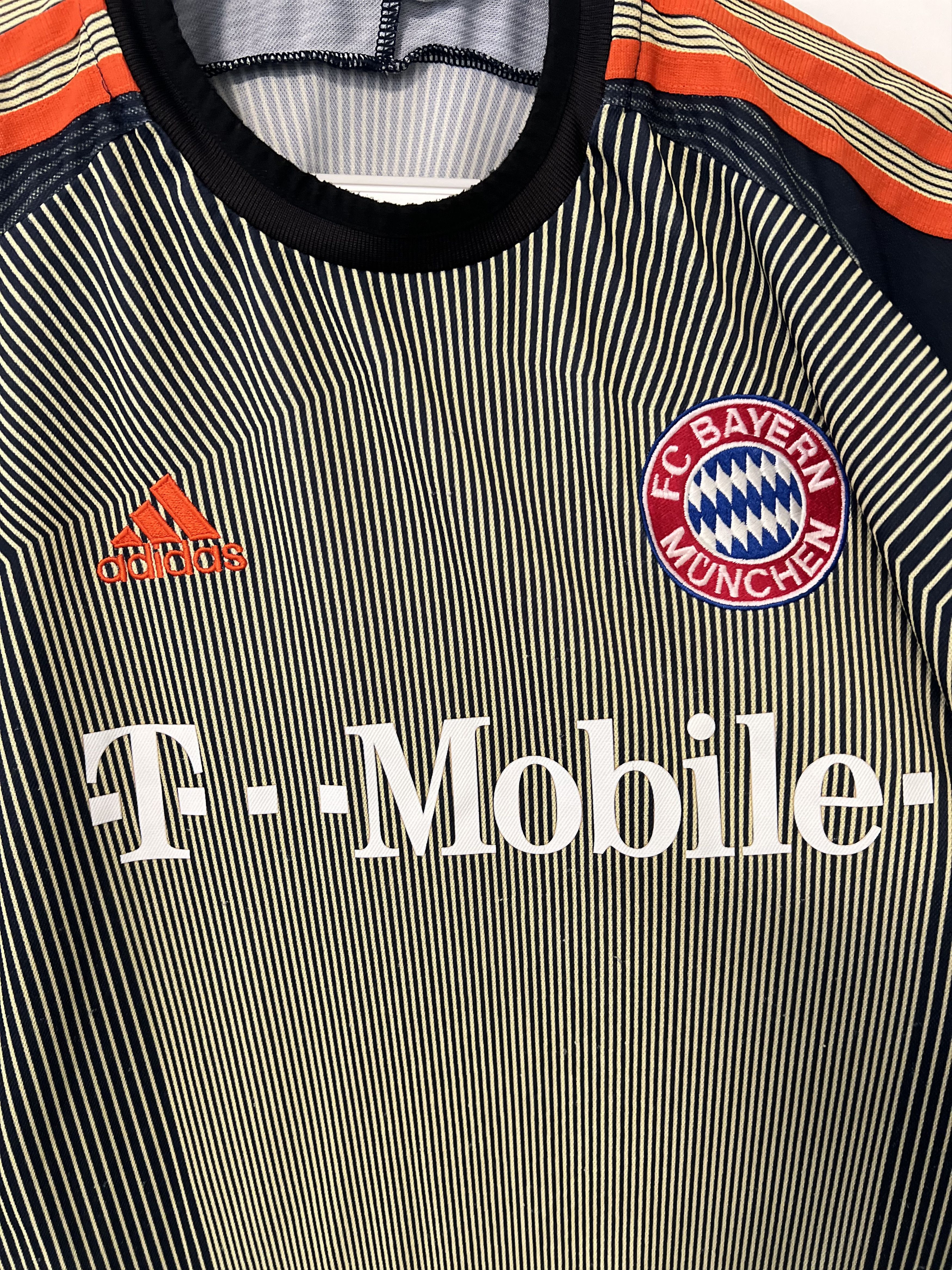 Adidas Bayern Munich 2003-04 GK #1 Kahn football jersey shirt Size US S / EU 44-46 / 1 - 5 Thumbnail