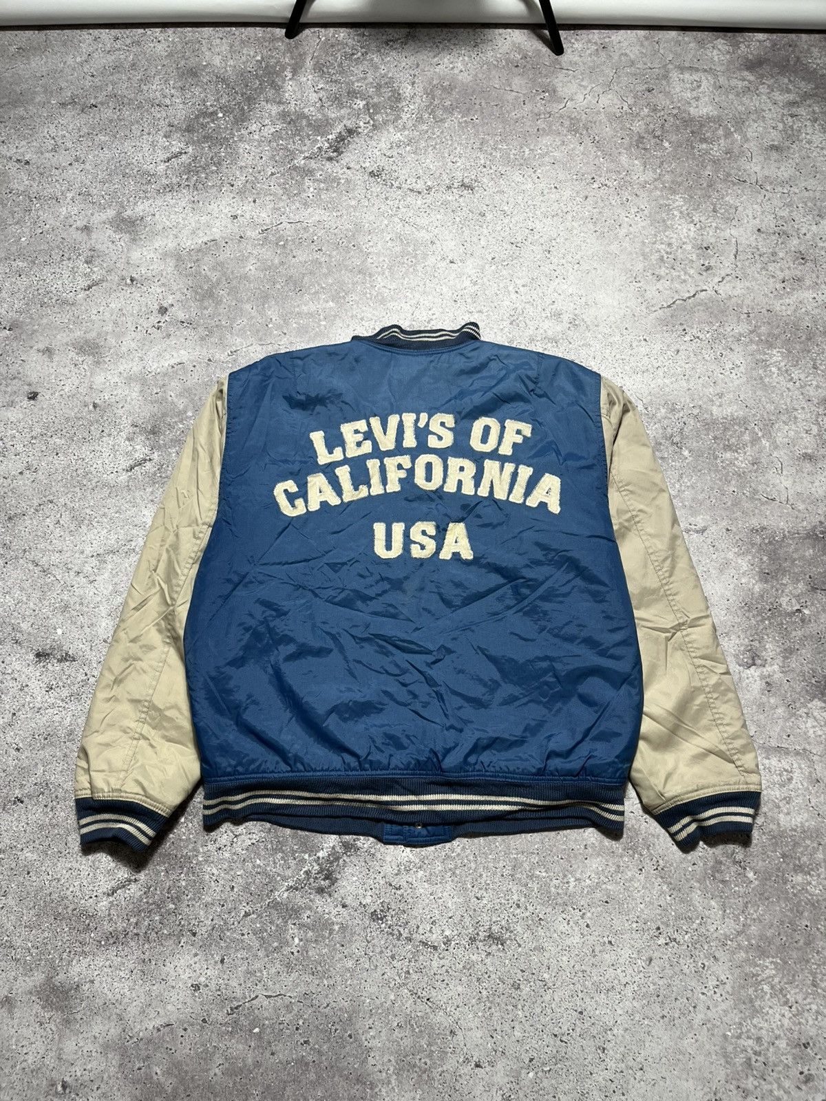 Levi's Vintage Clothing Vintage 80's LEVI'S Of California USA Varsity bomber jacket Size US L / EU 52-54 / 3 - 2 Thumbnail