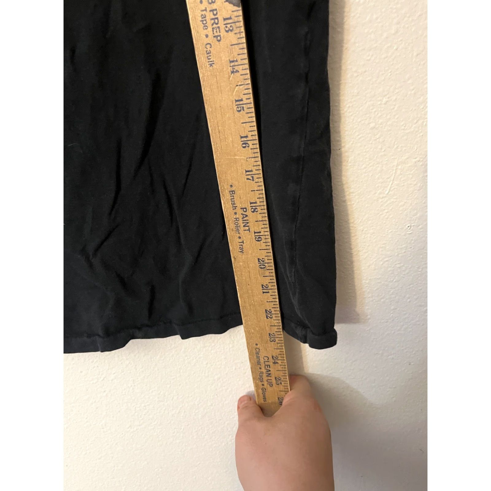 Gap Gap T-Shirt Women’s Size S Black Solid V-Neck Organic Cotton Solid Short Sleeve Regular Fit Womens Tee Size S / US 4 / IT 40 - 5 Thumbnail