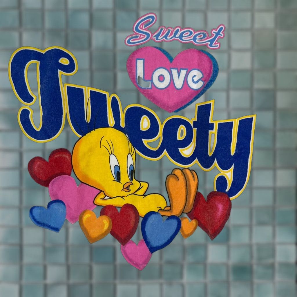 Fruit Of The Loom VINTAGE Tweety 1996 FOL Tag Mens Sweet Love Graphic White T-Shirt XL Cotton Fruit of the Loom Shirt Mens XL White Graphic Tweety 90s Love Size US XL / EU 56 / 4 - 1 Thumbnail