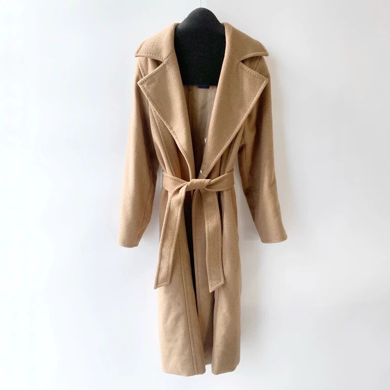 Max Mara Max Mara coat Size M / US 6-8 / IT 42-44 - 1 Thumbnail