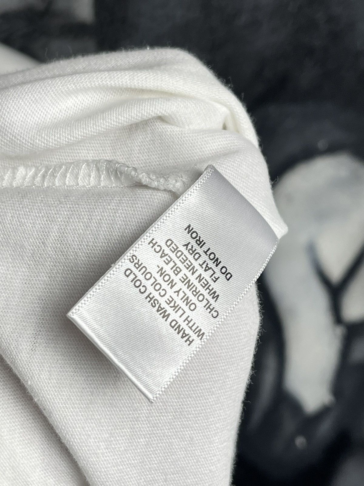 Essentials Essentials Fear Of God White Oversized Long Sleeve T-Shirt L Size US L / EU 52-54 / 3 - 12 Thumbnail