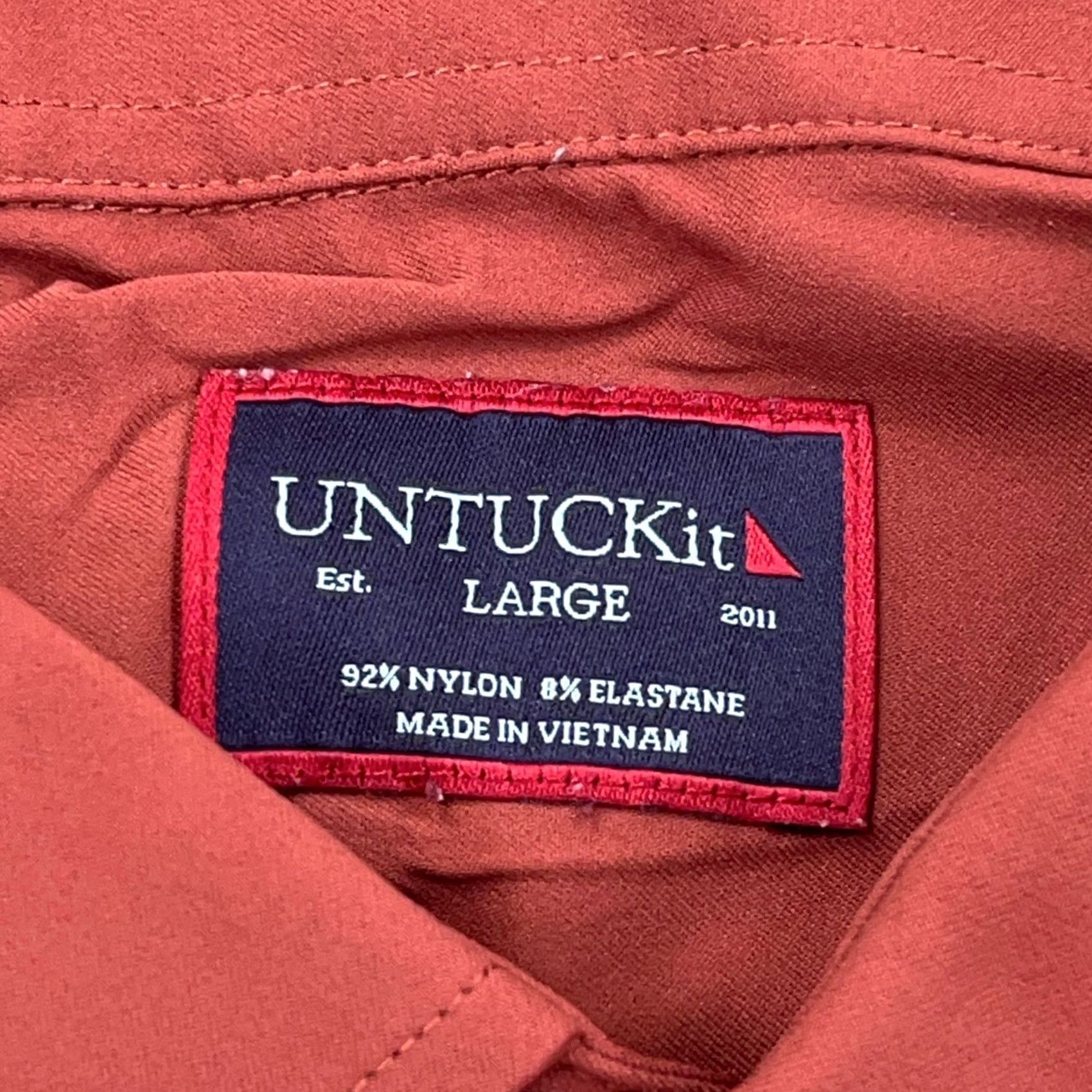 UNTUCKit UNTUCKit Shirt Men Large Orange Button-Up Nylon Performance Stretch Pocket Dress Size 42R - 3 Thumbnail