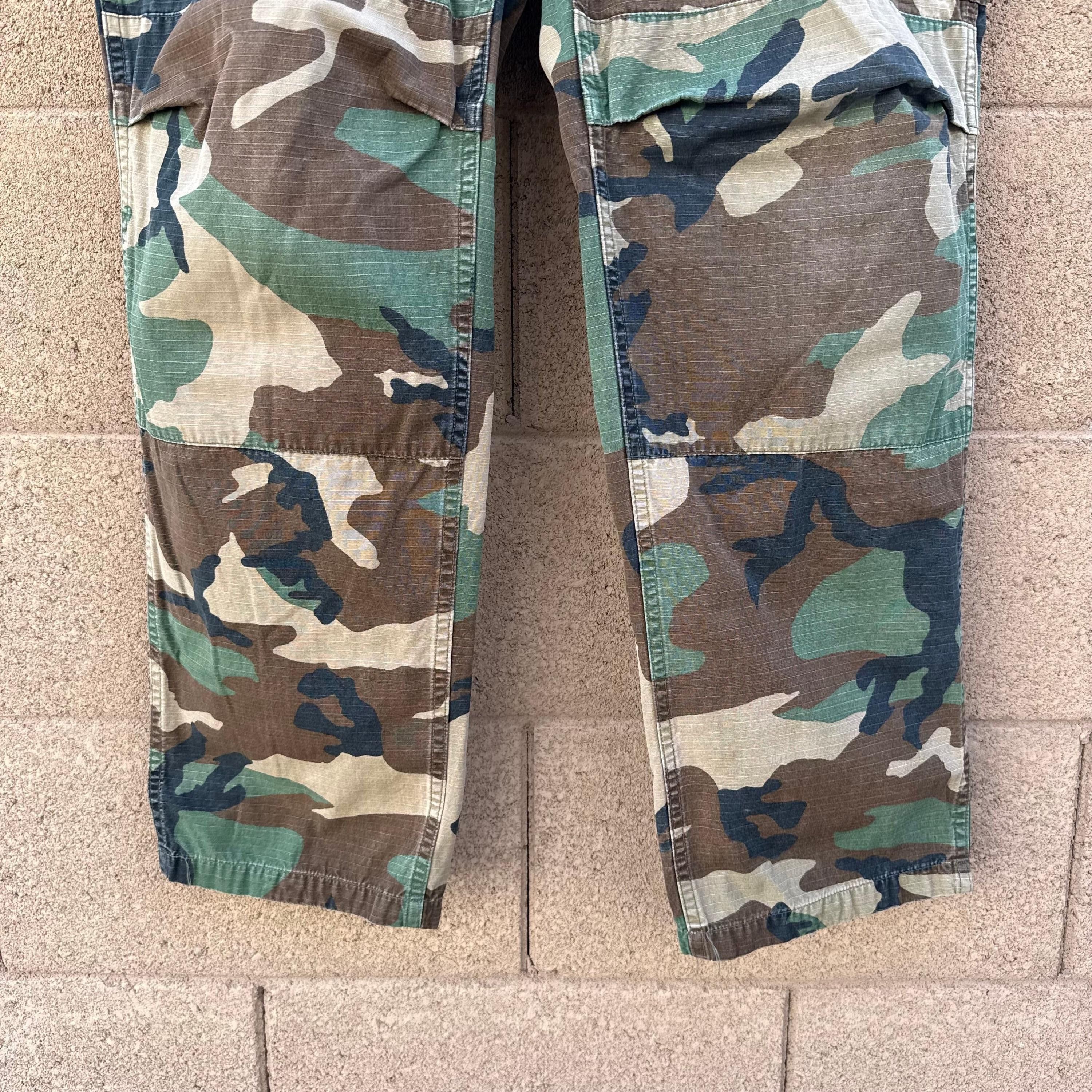 Vintage 80's US Military Woodland Camo Ripstop Cargo Pants Size US 33 - 9 Thumbnail