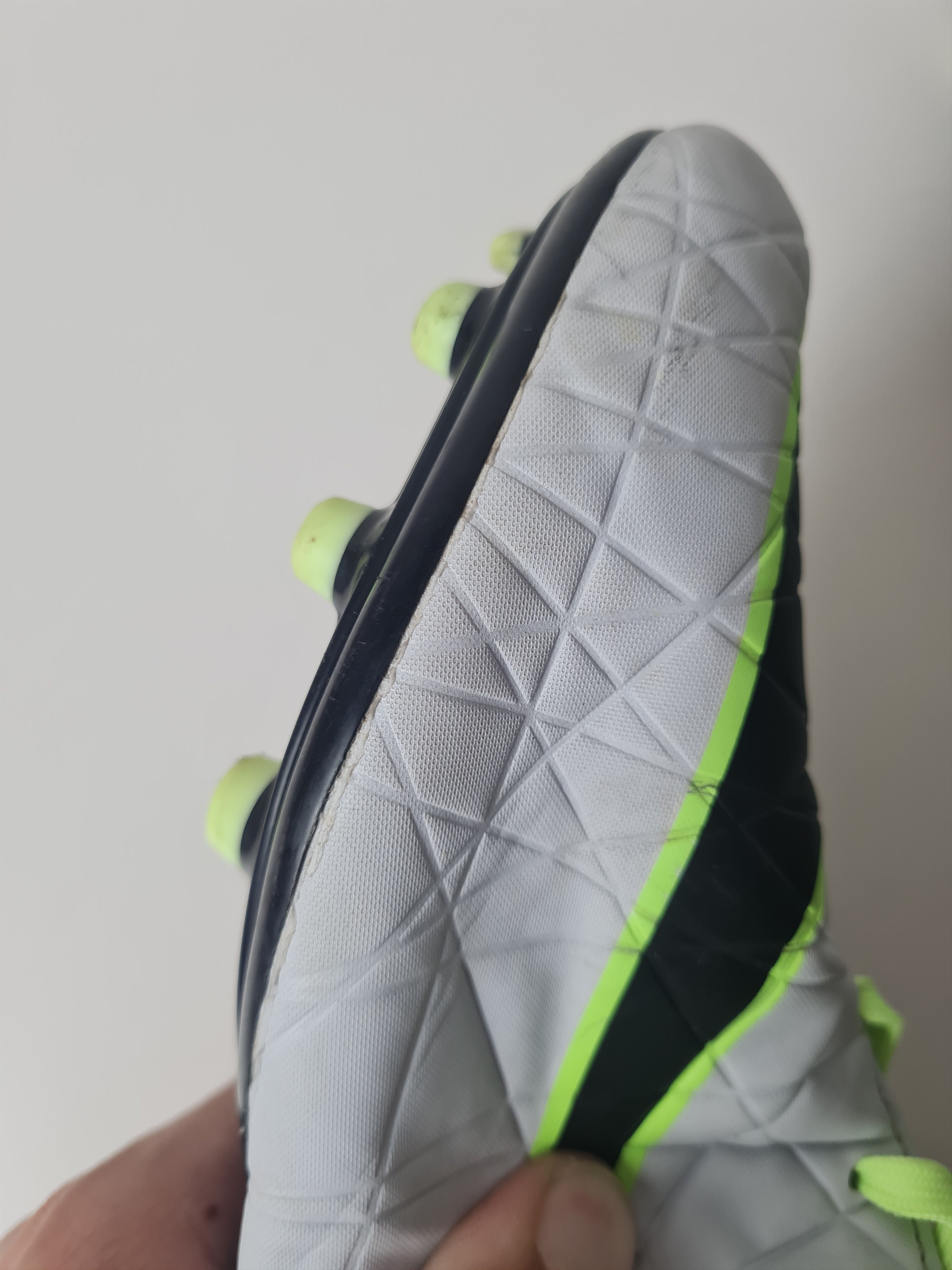 Nike Football Cleats Soocer Boots Nike Hypervenom Phelon 2 US12 Size US 12 / EU 45 - 23 Thumbnail