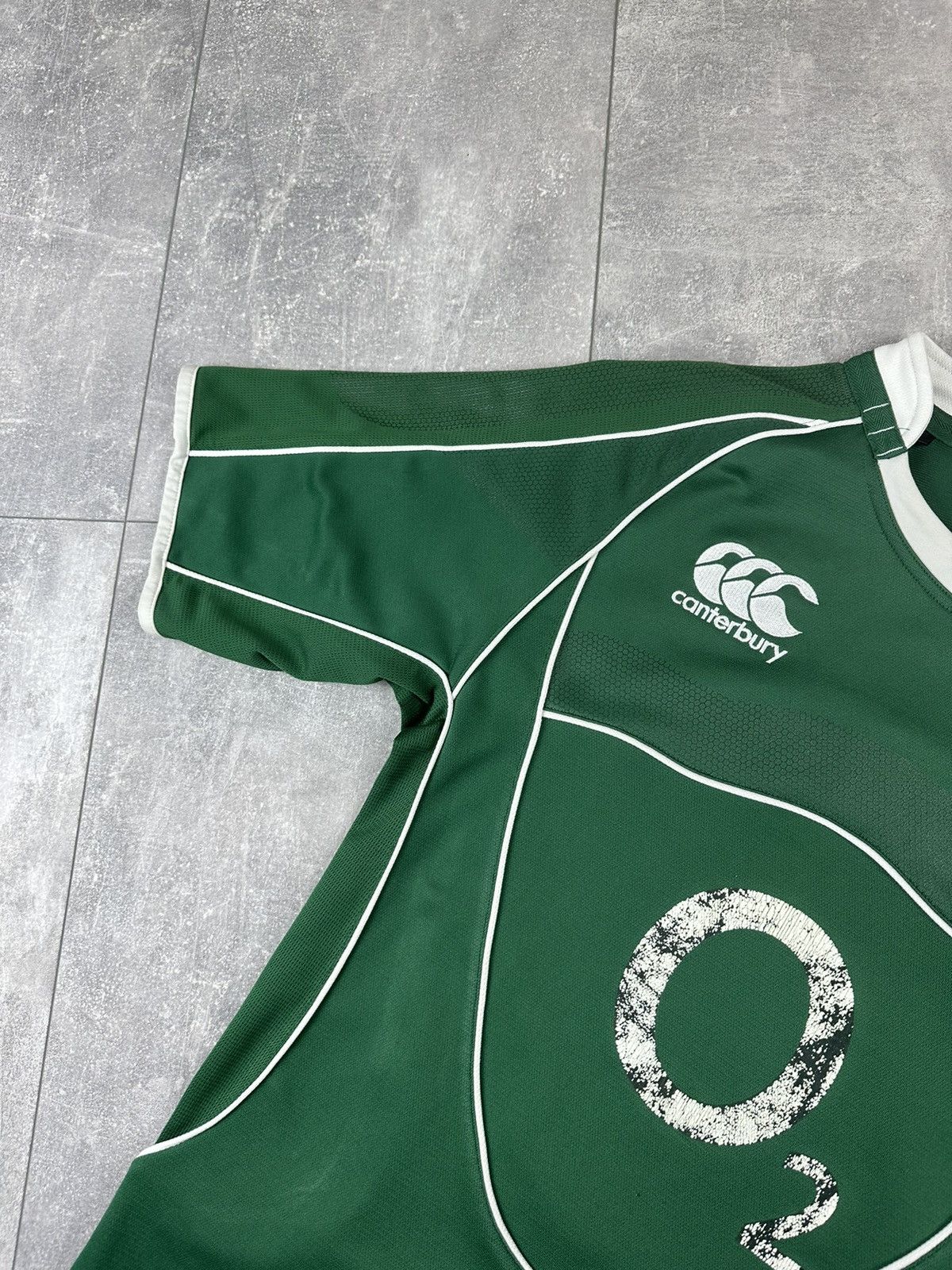 Canterbury of New Zealand Canterbury Of New Zealand Ireland Rugby Jersey 2007/08 Size US S / EU 44-46 / 1 - 6 Thumbnail