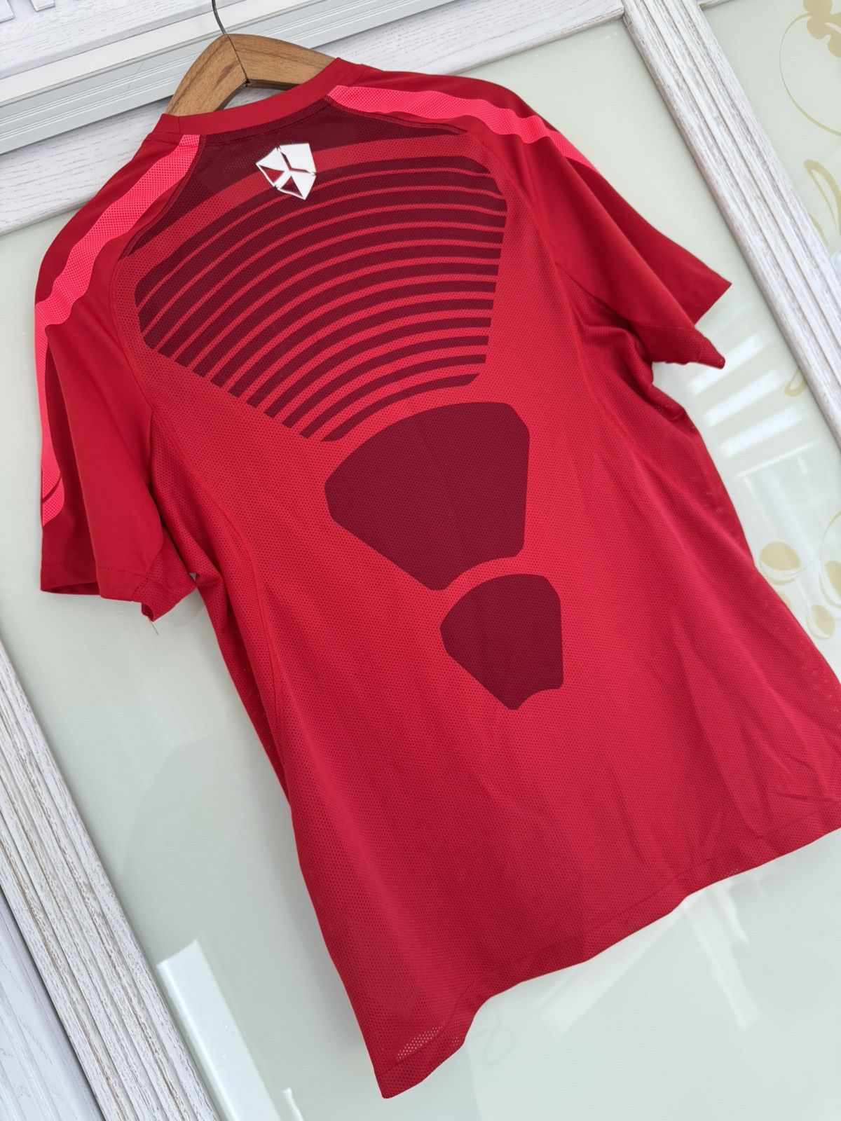Nike Arsenal 2010-2011 Soccer Jersey Football Kit Shirt Size US M / EU 48-50 / 2 - 8 Thumbnail