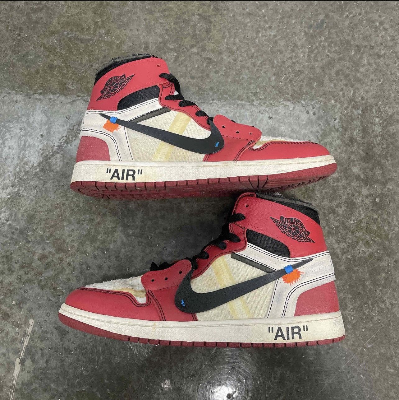 Jordan Brand × Off-White Off-White x Air Jordan 1 Retro High OG 'Chicago' Size US 10.5 / EU 43-44 - 2 Thumbnail
