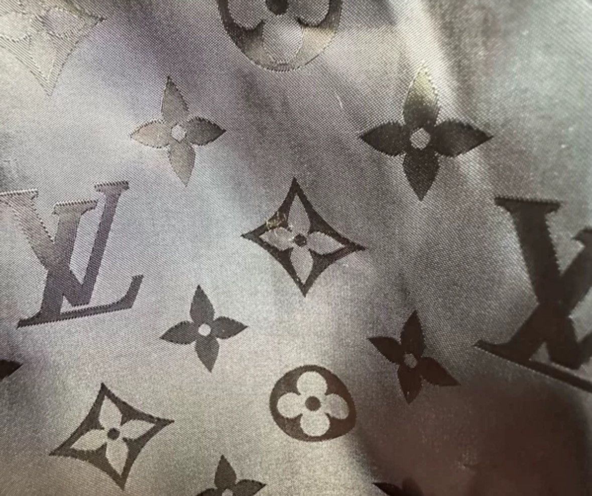 Louis Vuitton Louis Vuitton double-sided floral printed brown jacket Size US L / EU 52-54 / 3 - 5 Thumbnail