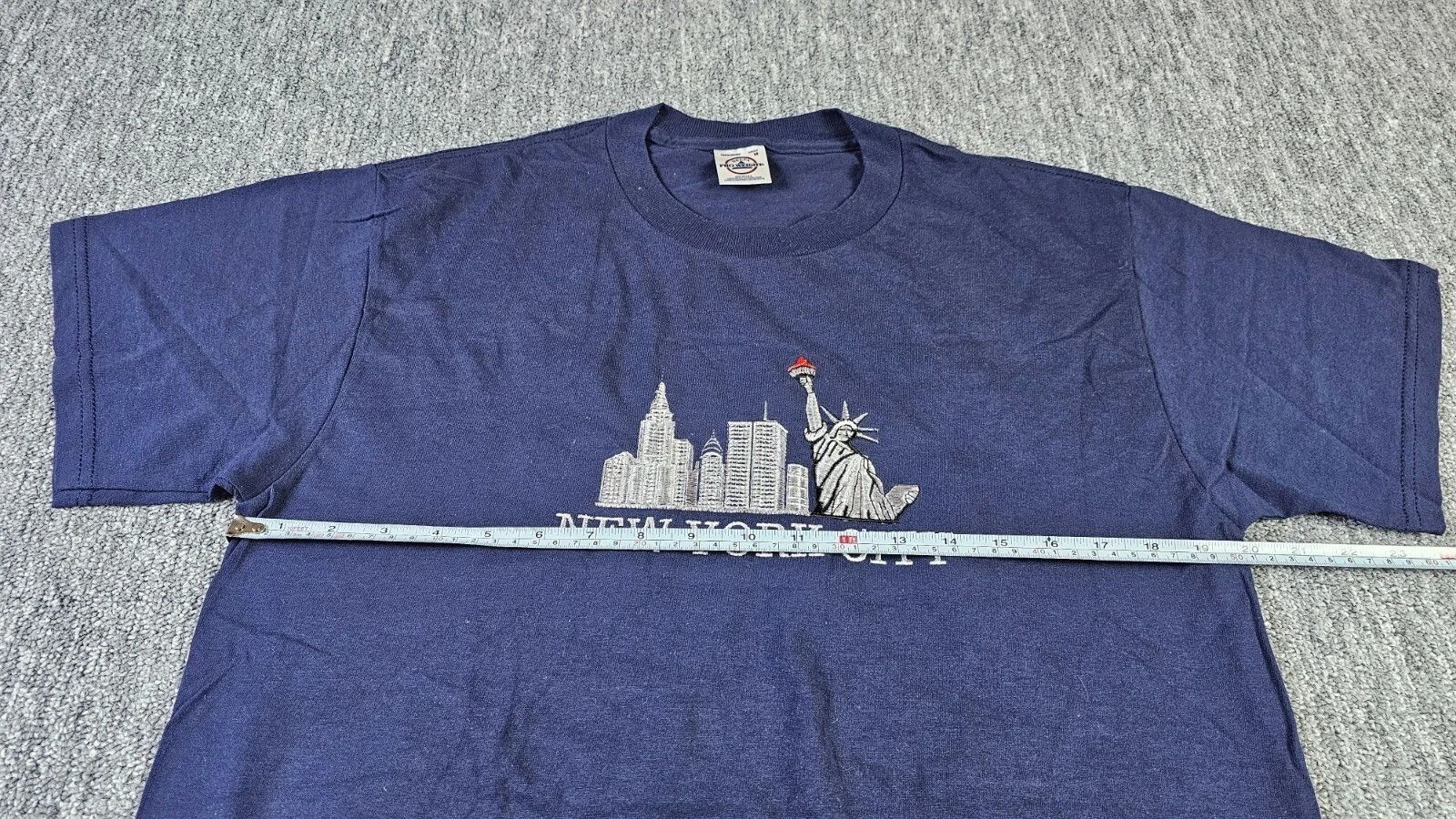 Delta Delta Pro Weight NYC Skyline Embroidered Tee Navy Vintage M Size US M / EU 48-50 / 2 - 10 Thumbnail