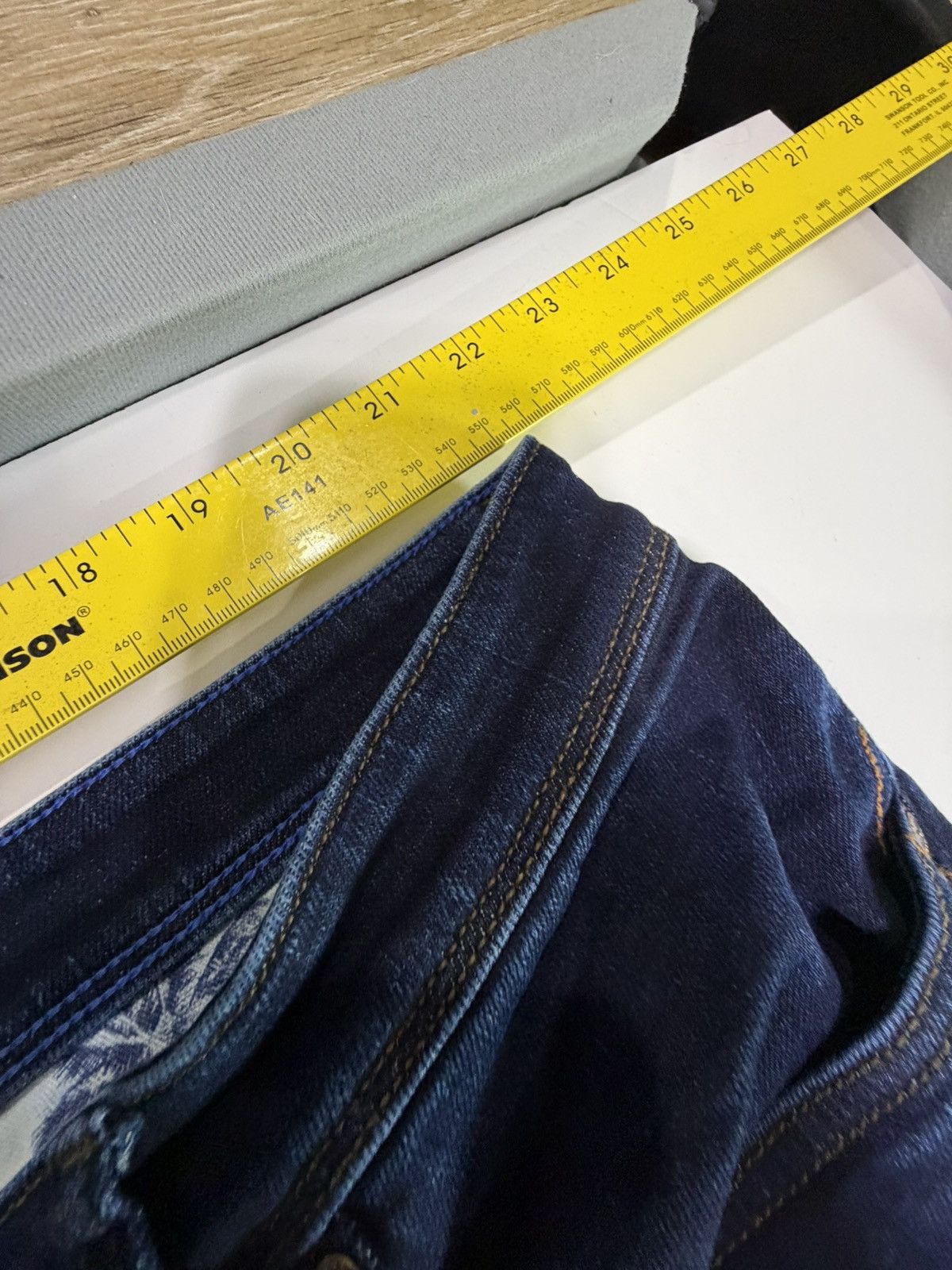 Tommy Bahama Tommy Bahama 44x30 dark Blue jeans mens Size US 44 / EU 60 - 4 Thumbnail