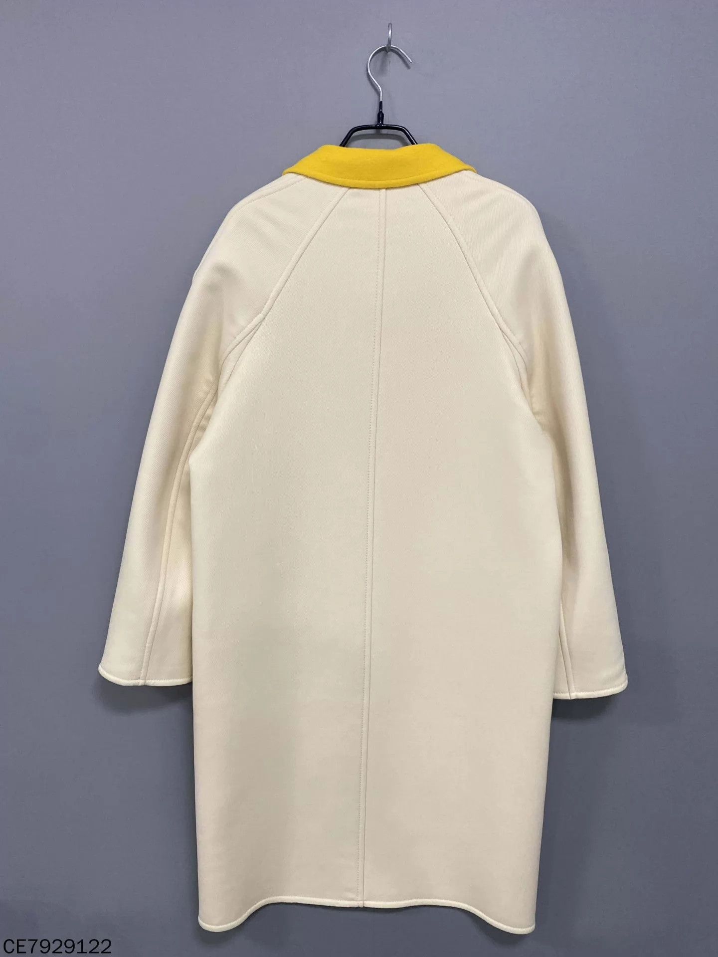 Hermes HERMES Beige Notch Collar Coat Women's Size 34 Size XS / US 0-2 / IT 36-38 - 3 Thumbnail