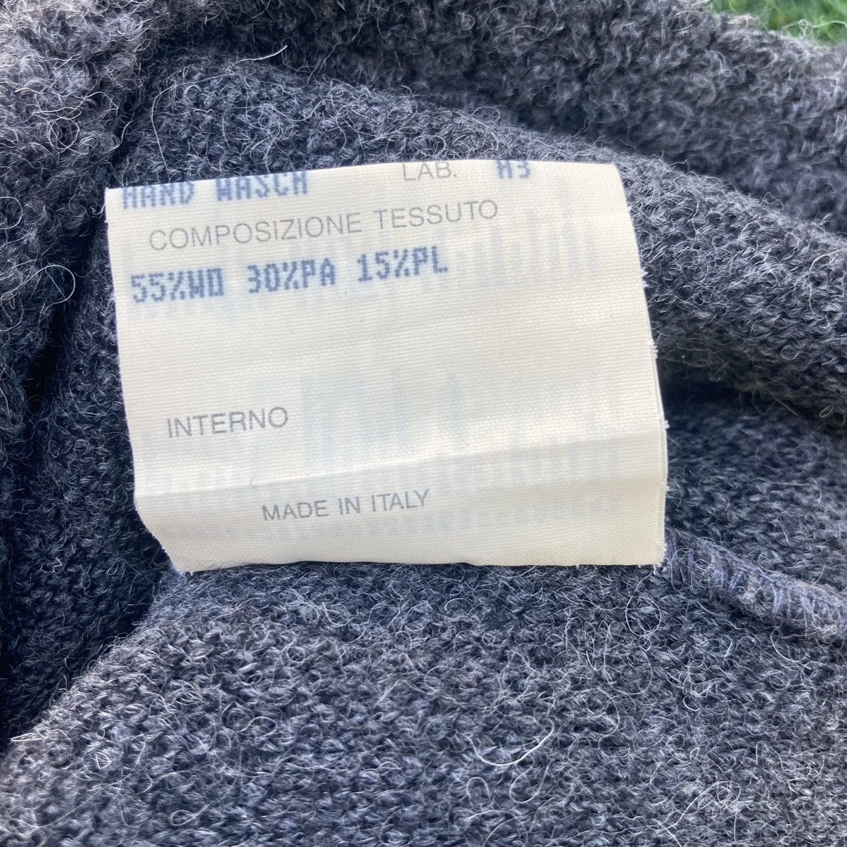 Fendi FENDI WOOL CROPPED TURTLENECK SWEATER Size S / US 4 / IT 40 - 10 Thumbnail