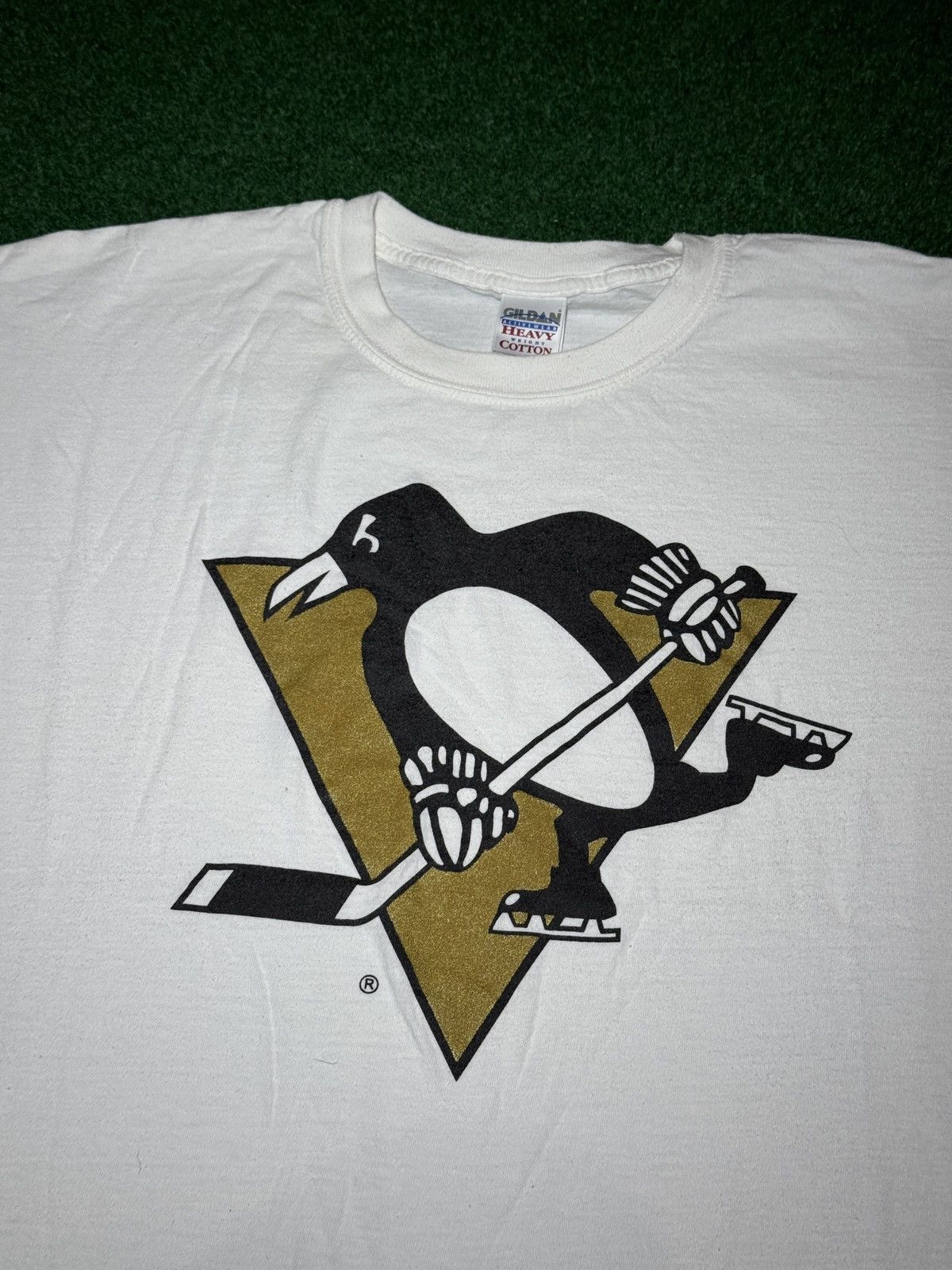 Vintage Vintage Pittsburgh Penguins 90s Y2K XL NHL Hockey T Shirt Size US XL / EU 56 / 4 - 2 Thumbnail