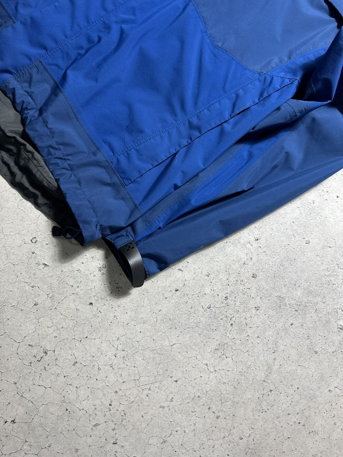 Haglofs Haglofs Waterproof Windbreaker Light Jacket Size L Size US L / EU 52-54 / 3 - 3 Thumbnail