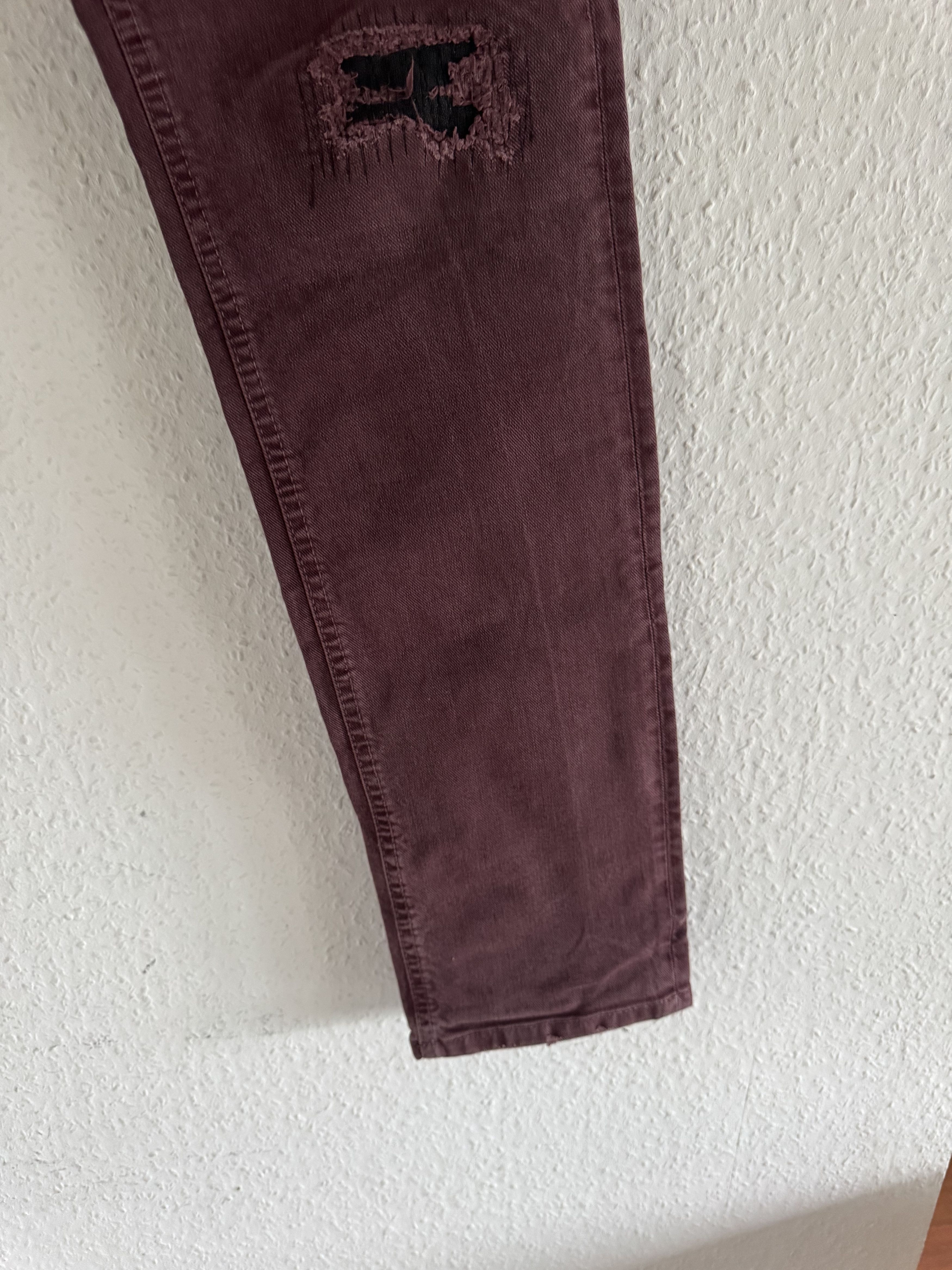 Just Cavalli Burgundy Distressed Slim Jeans Size US 33 - 7 Thumbnail