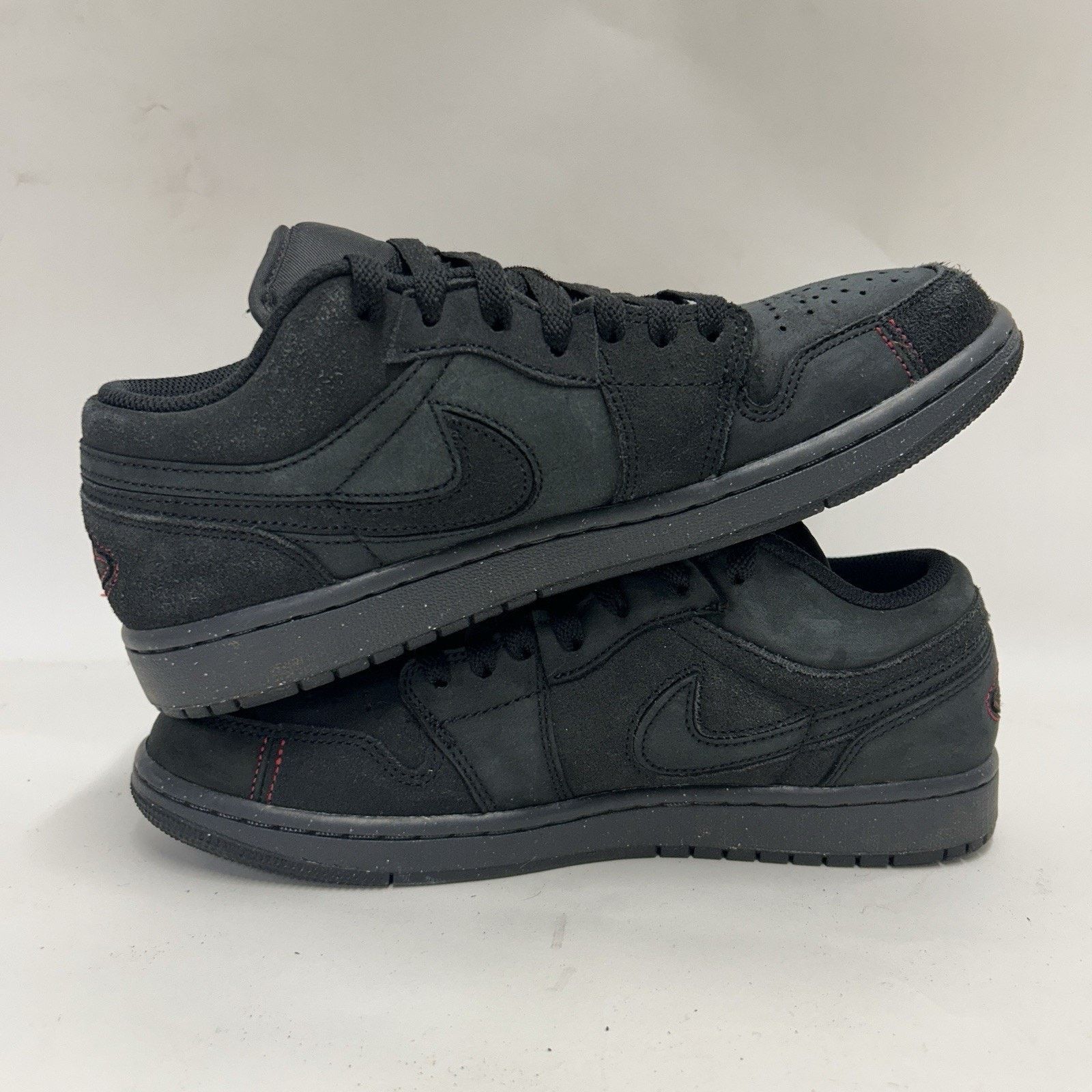 Jordan Brand Nike Air Jordan 1 Low SE Craft “Dark Smoke Grey” Size US 8.5 / EU 41-42 - 3 Thumbnail