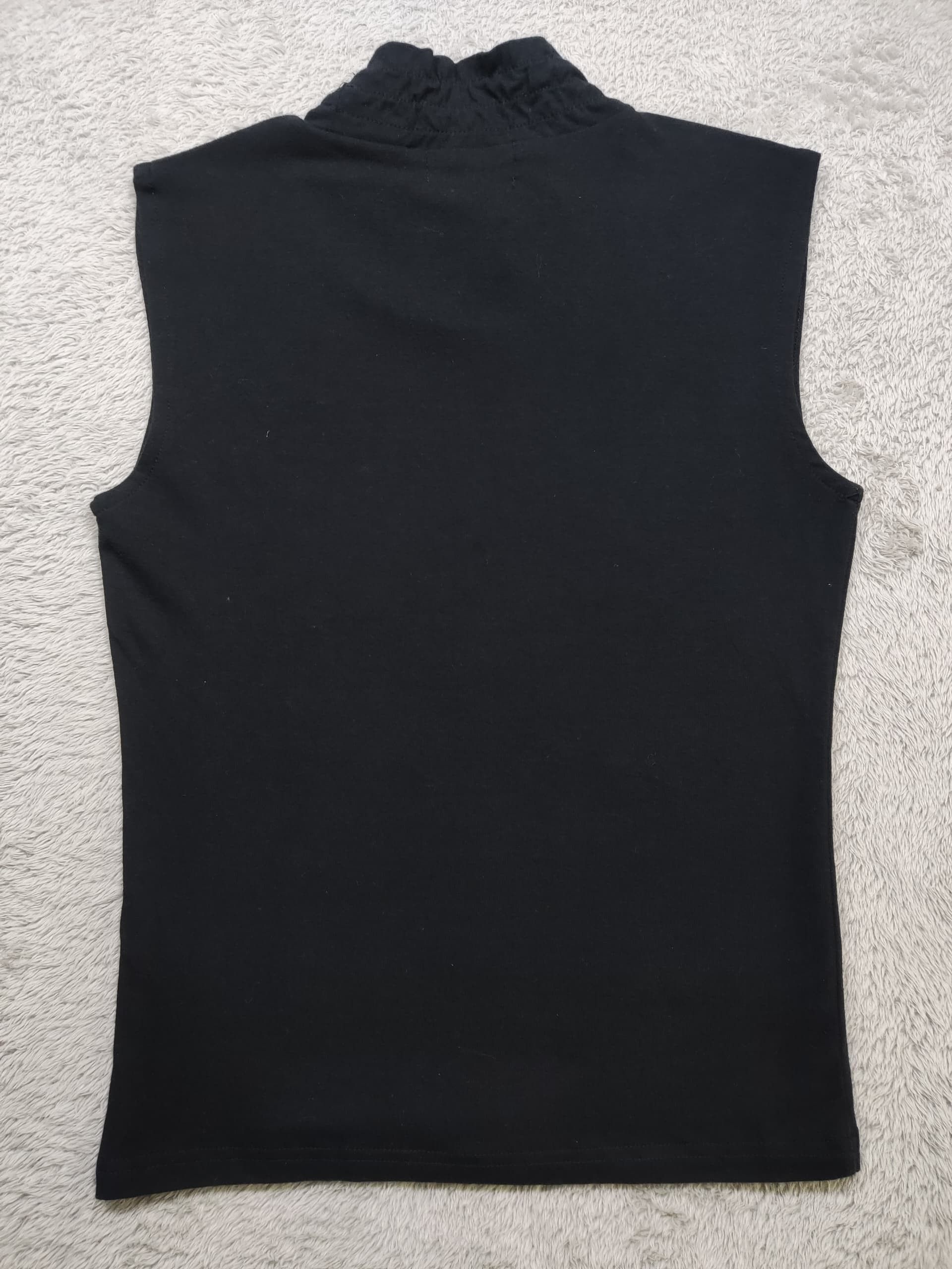 Burberry Burberry London Sleeveless Mock Neck Top Ruffled Logo Tank Size US M / EU 48-50 / 2 - 6 Thumbnail