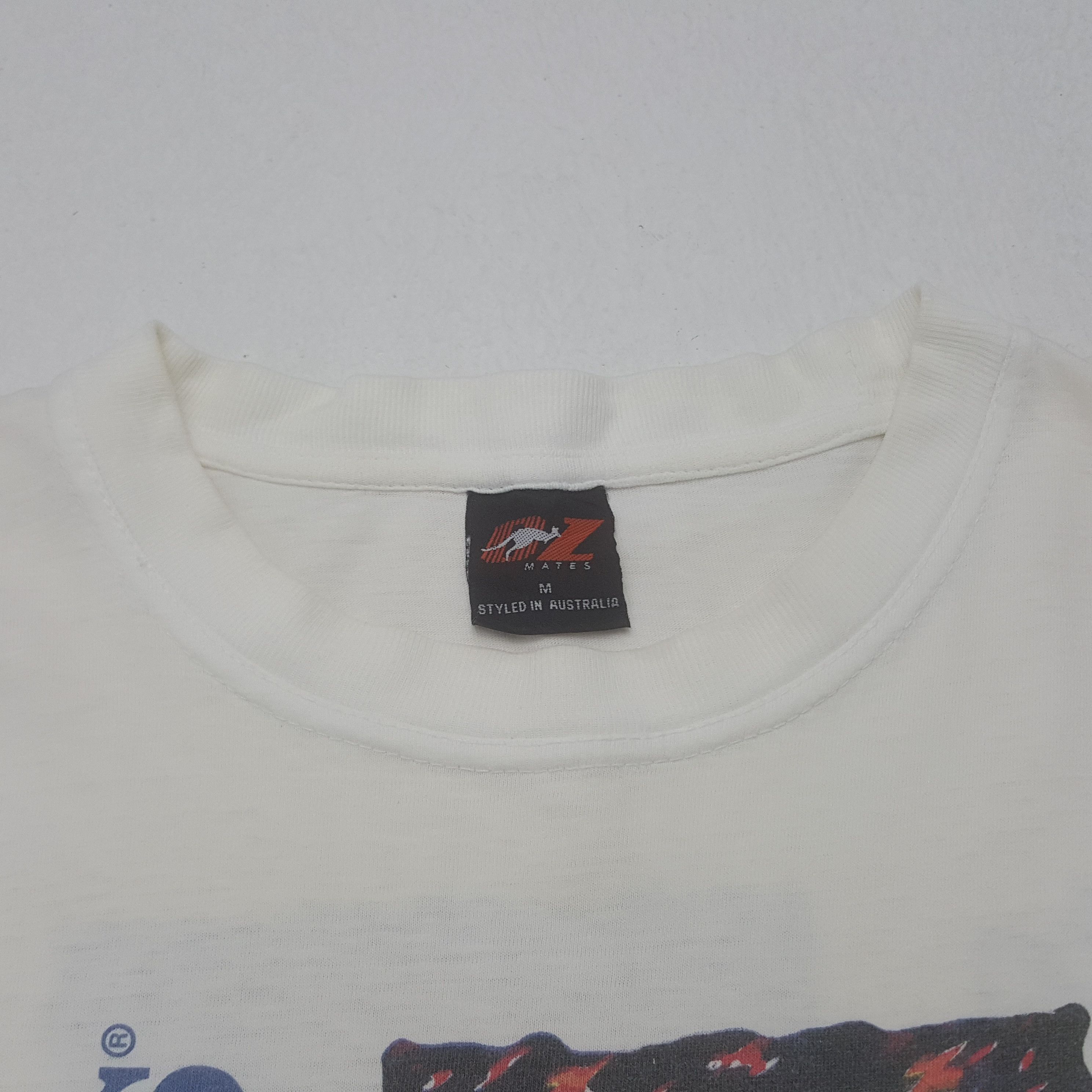 Vintage Vintage Foster's Racing Tshirt Size US M / EU 48-50 / 2 - 5 Thumbnail