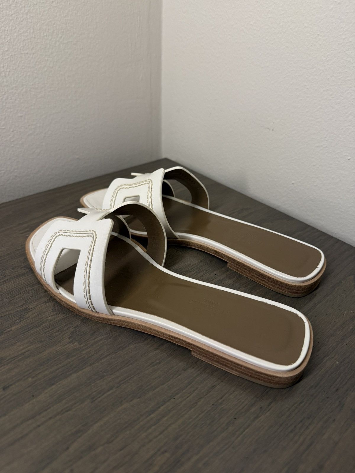 Hermes Hermes Oran Sandals Size US 8 / IT 38 - 2 Thumbnail
