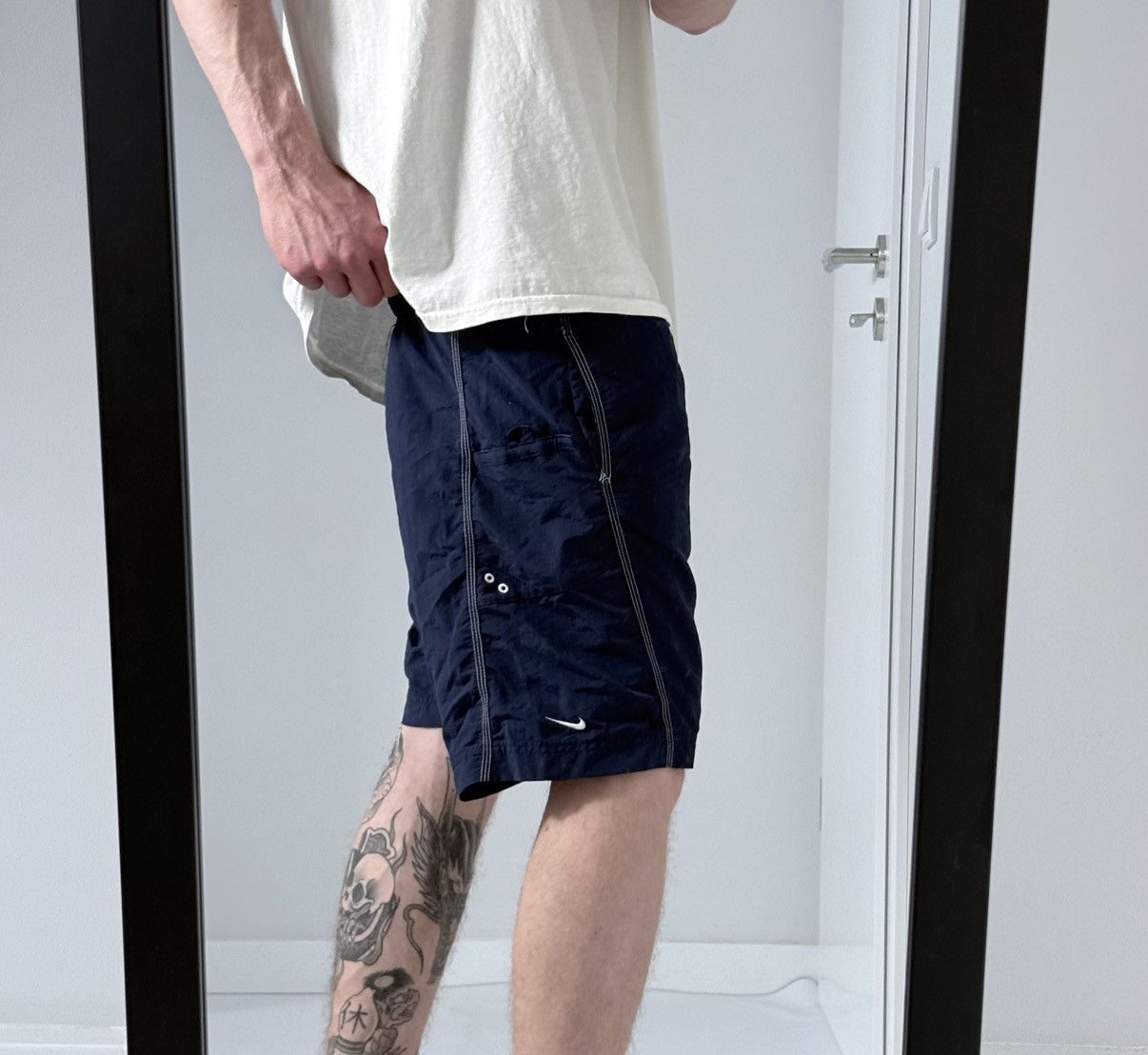 Nike Vintage Nike Y2K streetwear nylon track shorts Size US 31 - 1 Thumbnail
