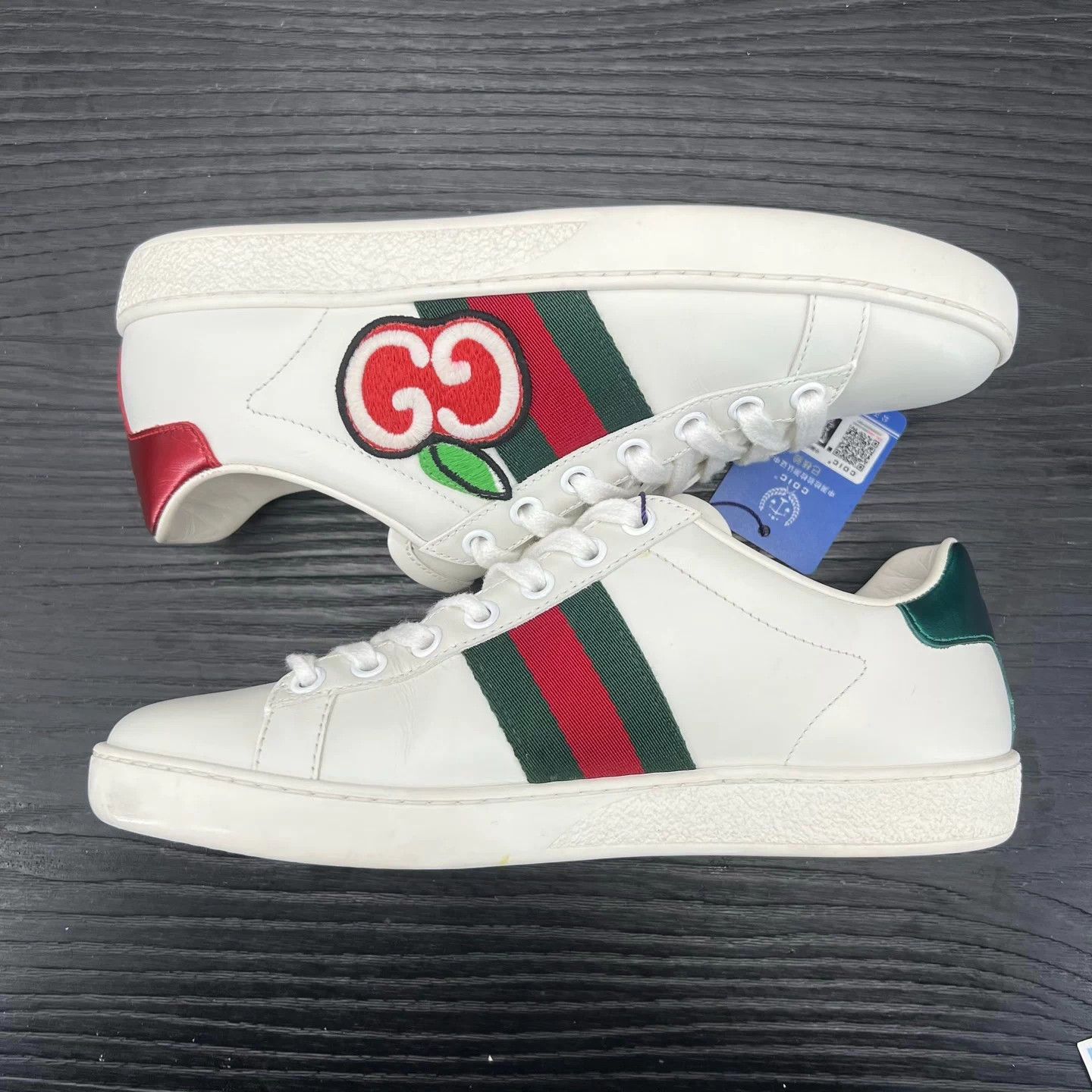 Gucci Gucci Ace Cherry White Sneaker 36 Near New Size US 5 / IT 35 - 3 Thumbnail