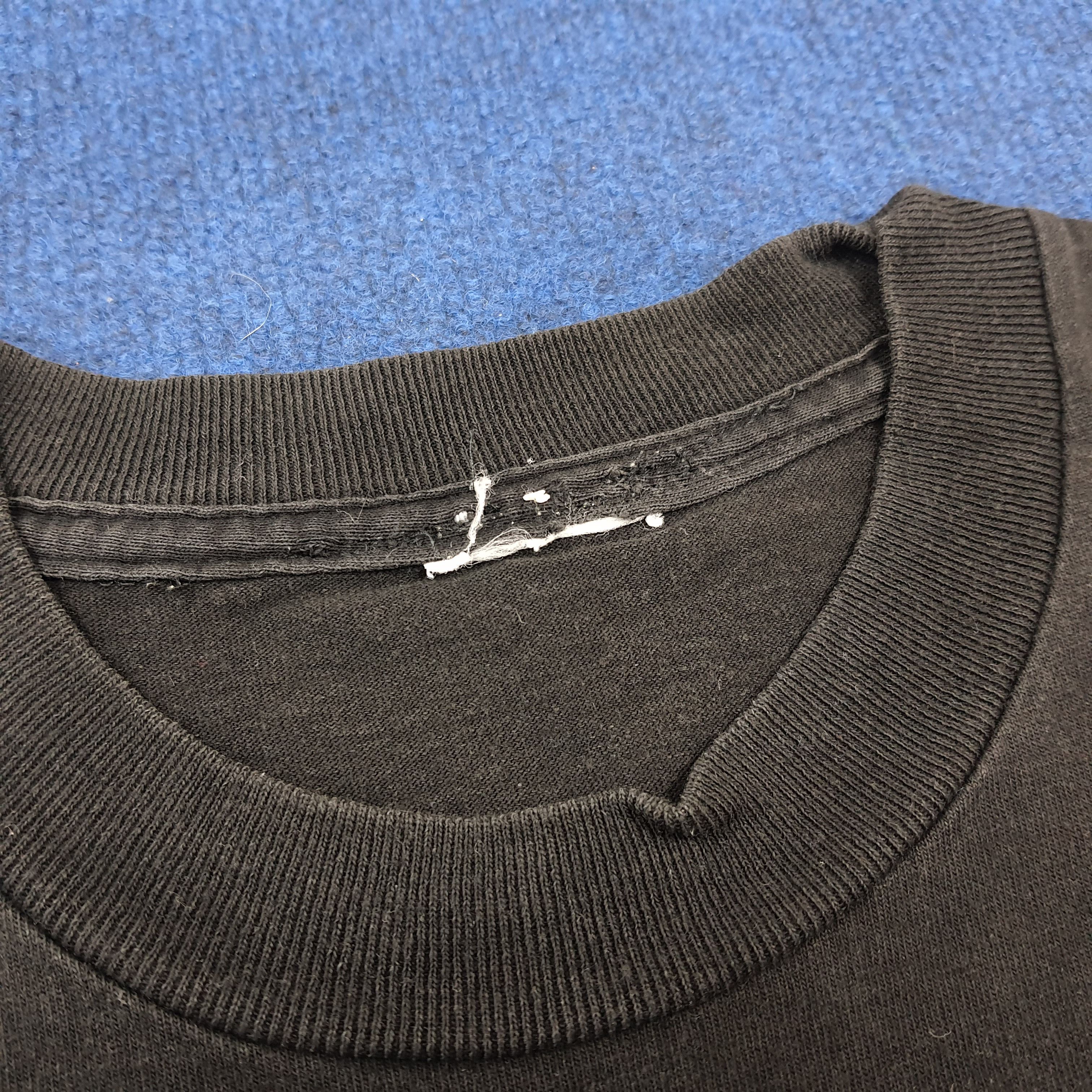 Vintage Vintage Bronze Age Surfing Brand Tshirt Size US M / EU 48-50 / 2 - 4 Thumbnail