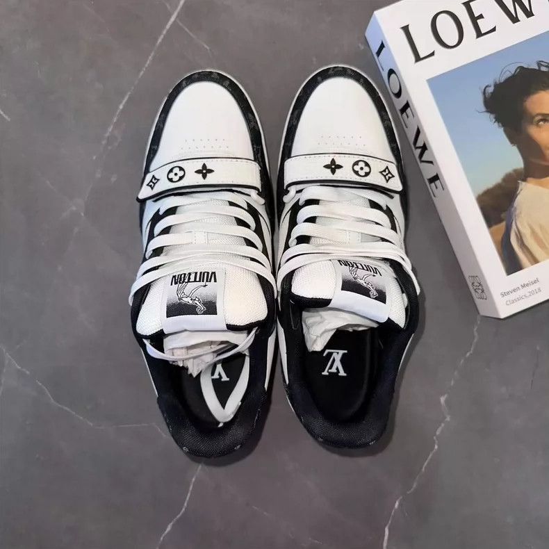 Louis Vuitton Louis Vuitton Trainer Sneakers Size 42.5-2507 Size US 9.5 / EU 42-43 - 2 Thumbnail