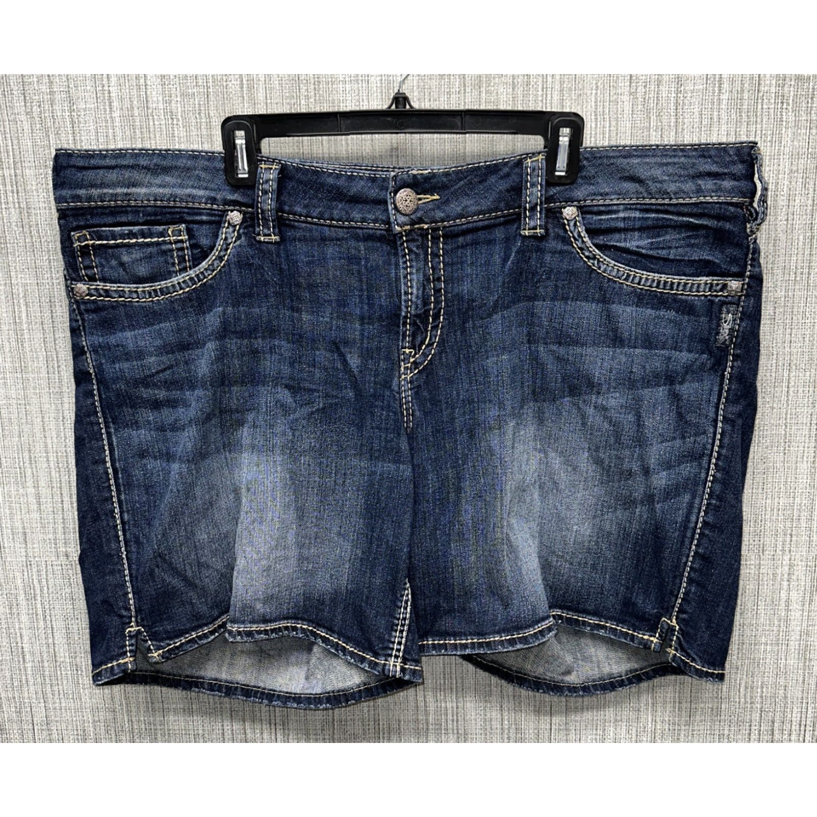 Silver Jeans Co. Silver Jeans SUKI SHORT Womens Denim Blue Jean Shorts Size 46 Regular Waist 46in Blue Vintage No Mens Womens Boys Girls Size 32" / US 10 / IT 46 - 2 Thumbnail