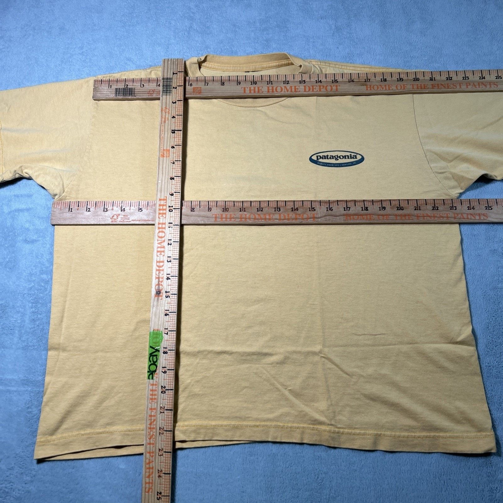 Patagonia USA Patagonia Logo T Shirt Womens Crop Large Skateboard VTG Size L / US 10 / IT 46 - 12 Thumbnail