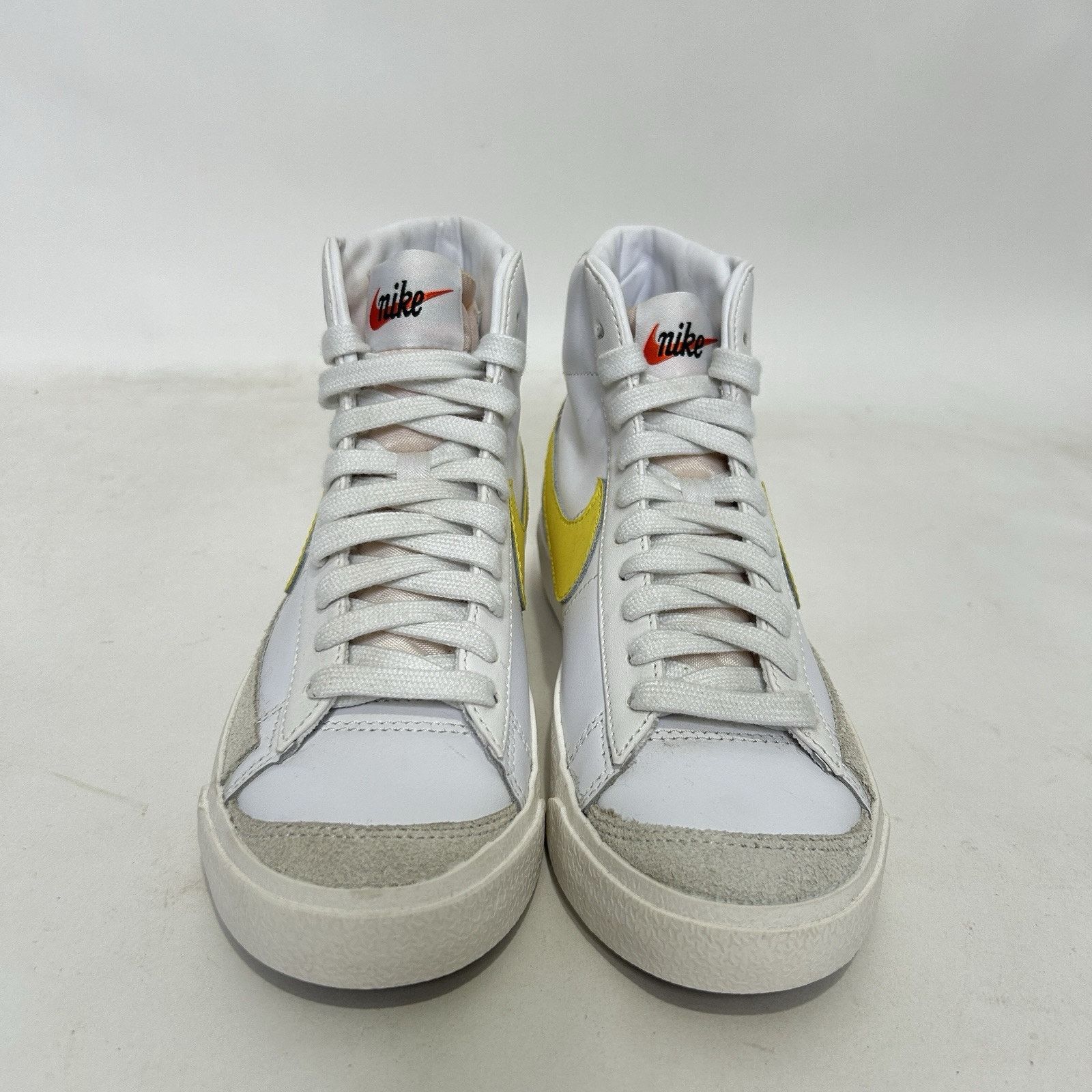 Nike Nike Blazer Mid '77 Vintage "Opti Yellow White" Size US 5.5 / IT 35.5 - 2 Thumbnail
