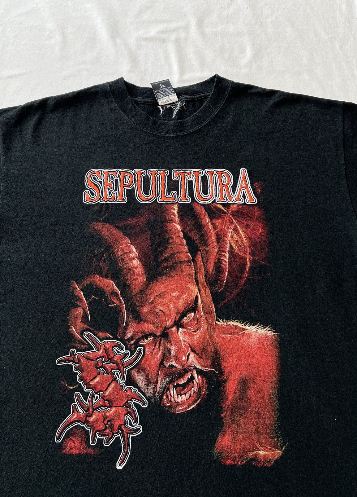 Band Tees Vintage 2000s Sepultura Devil Metal Band Black Tee Size US XL / EU 56 / 4 - 3 Thumbnail