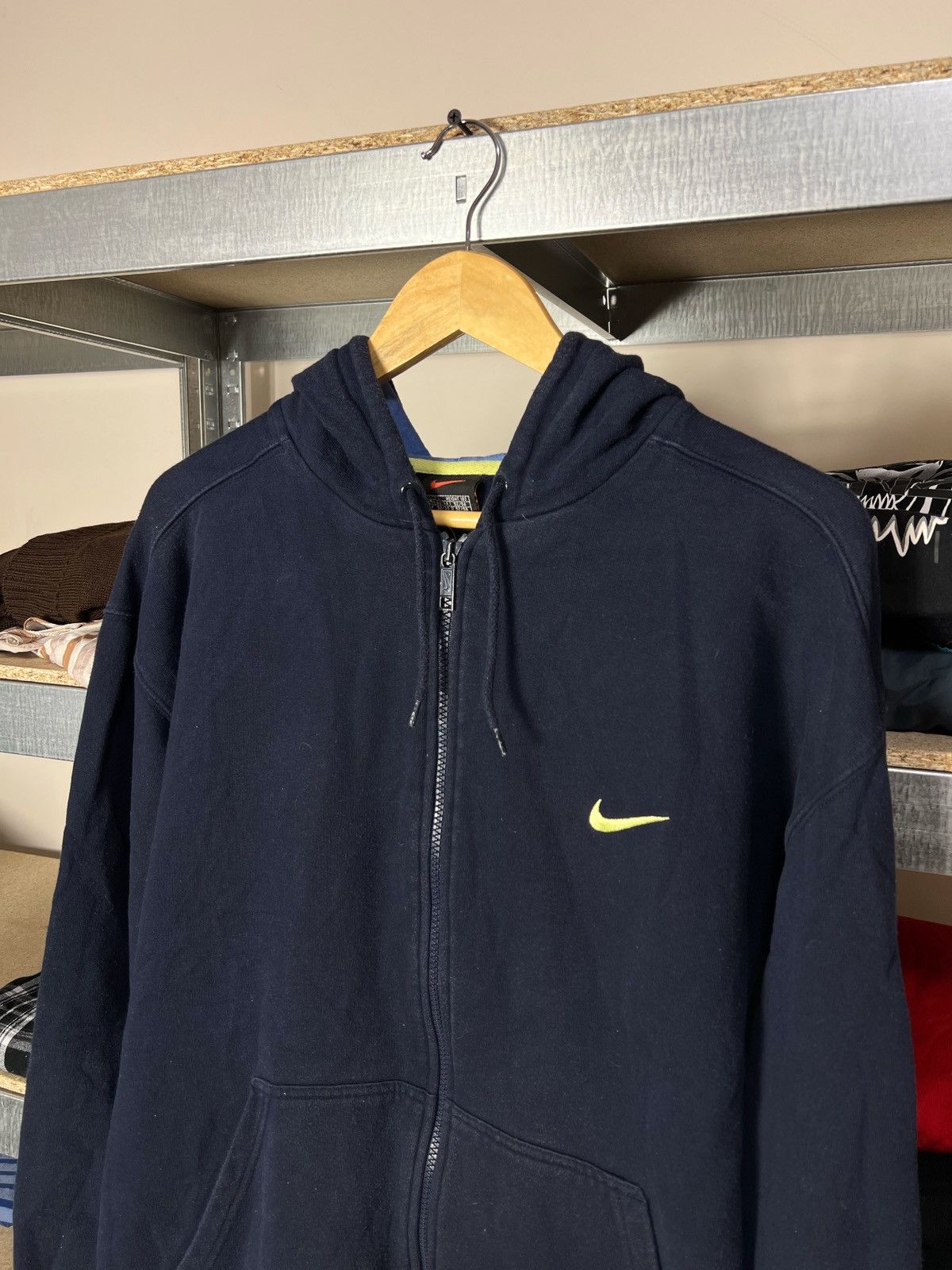 Other Y2K Vintage Nike Zip Hoodie Big Logo Back Embroidered Size L Size US L / EU 52-54 / 3 - 3 Thumbnail