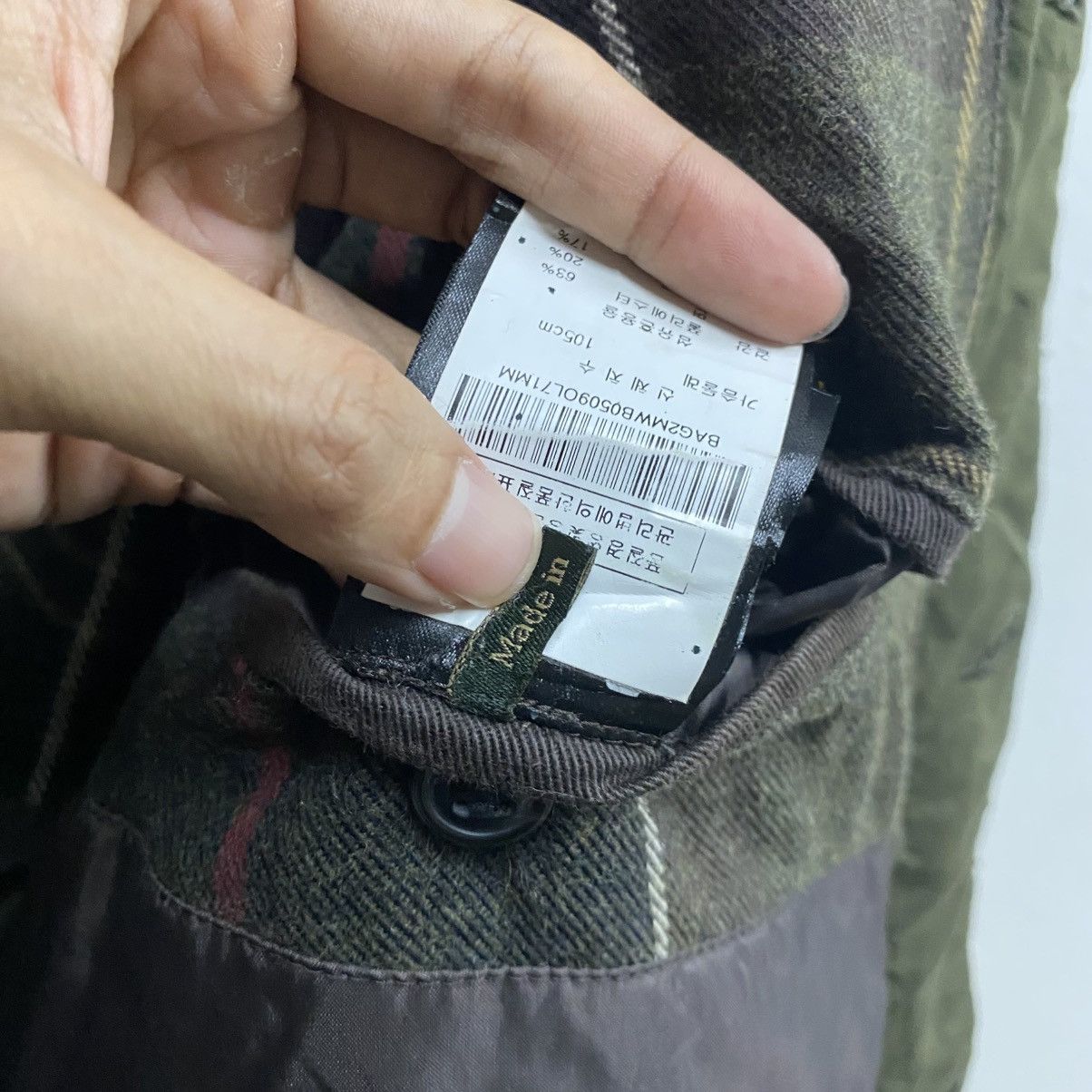 Barbour BARBOUR CLASSIC TARTAN QUILTED CORDUROY JACKETS Size US M / EU 48-50 / 2 - 18 Thumbnail