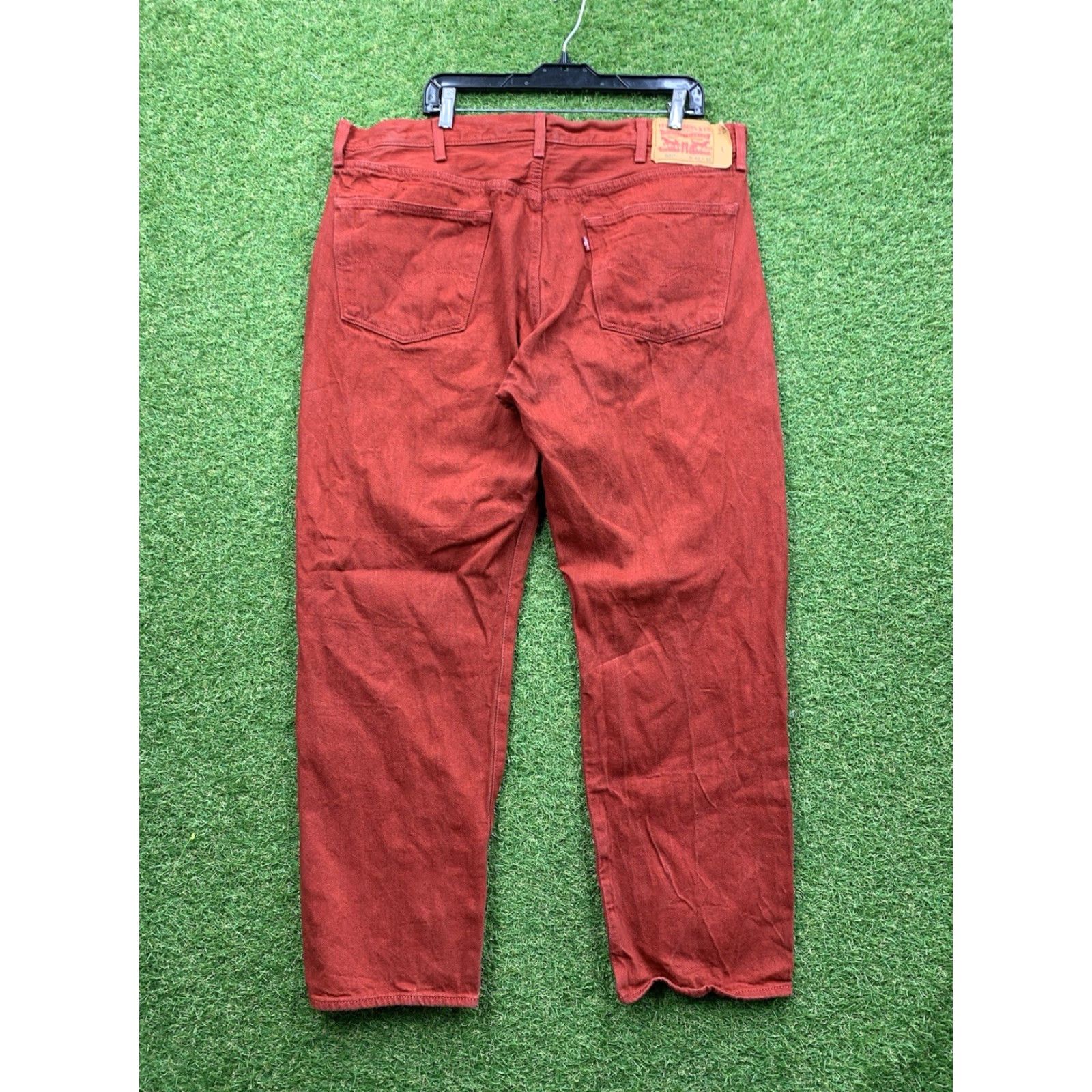 Levi's VINTAGE Levi's 501 Jeans Mens 42x32 Denim Button Fly Medium Wash Red Oak Cone Y2K City College 501 Series Mens Size US 42 / EU 58 - 2 Thumbnail