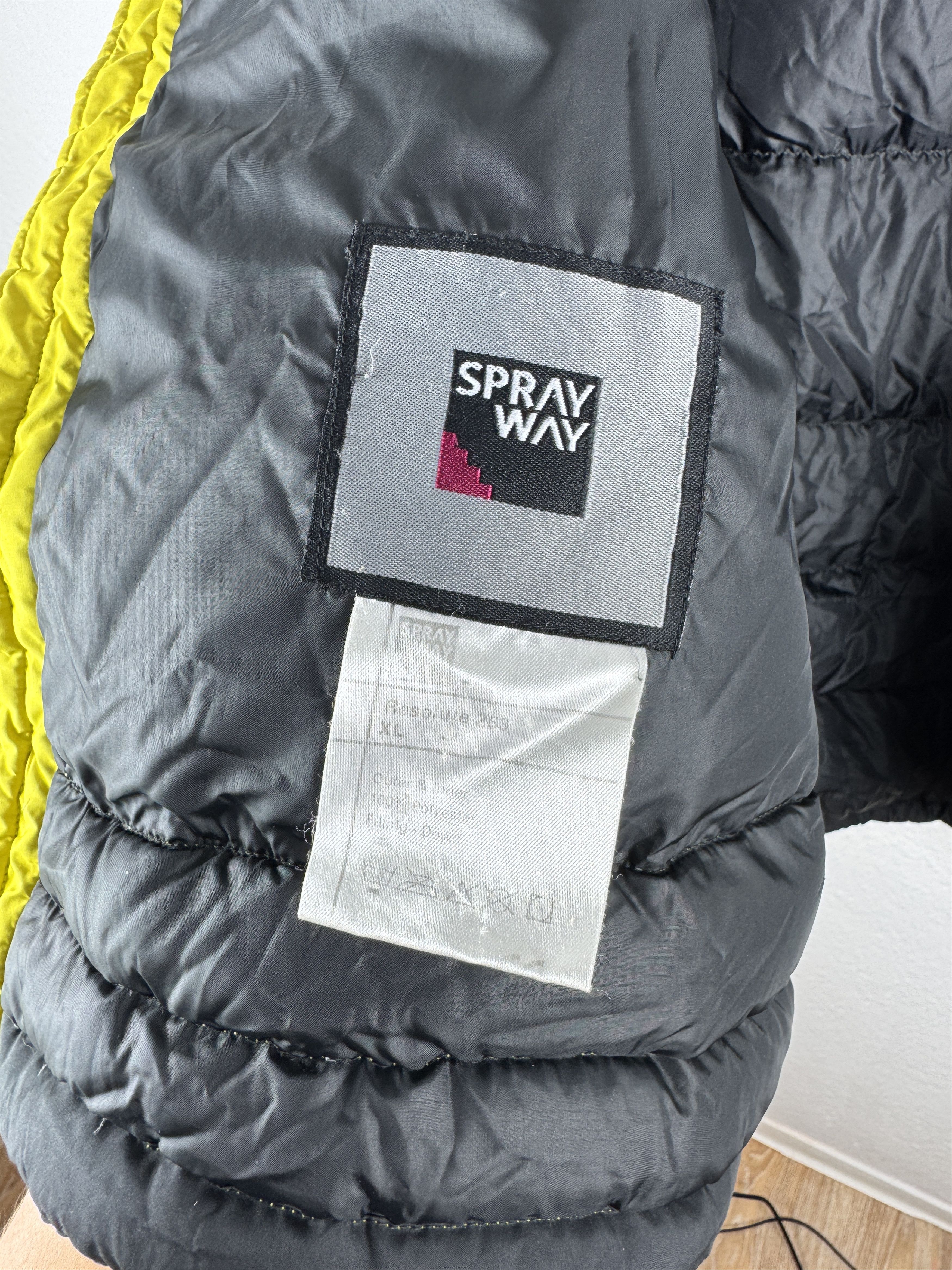 Mountain Hardwear Men`s SPRAYWAY RESOLUTE 263 DOWN PADDED THERMAL PUFFER XL Size US XL / EU 56 / 4 - 16 Thumbnail