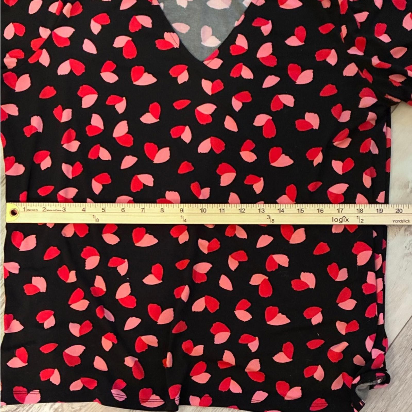 Michael Kors Michael Kors Women's Black and Red Heart Print Blouse XL Size XL / US 12-14 / IT 48-50 - 4 Thumbnail