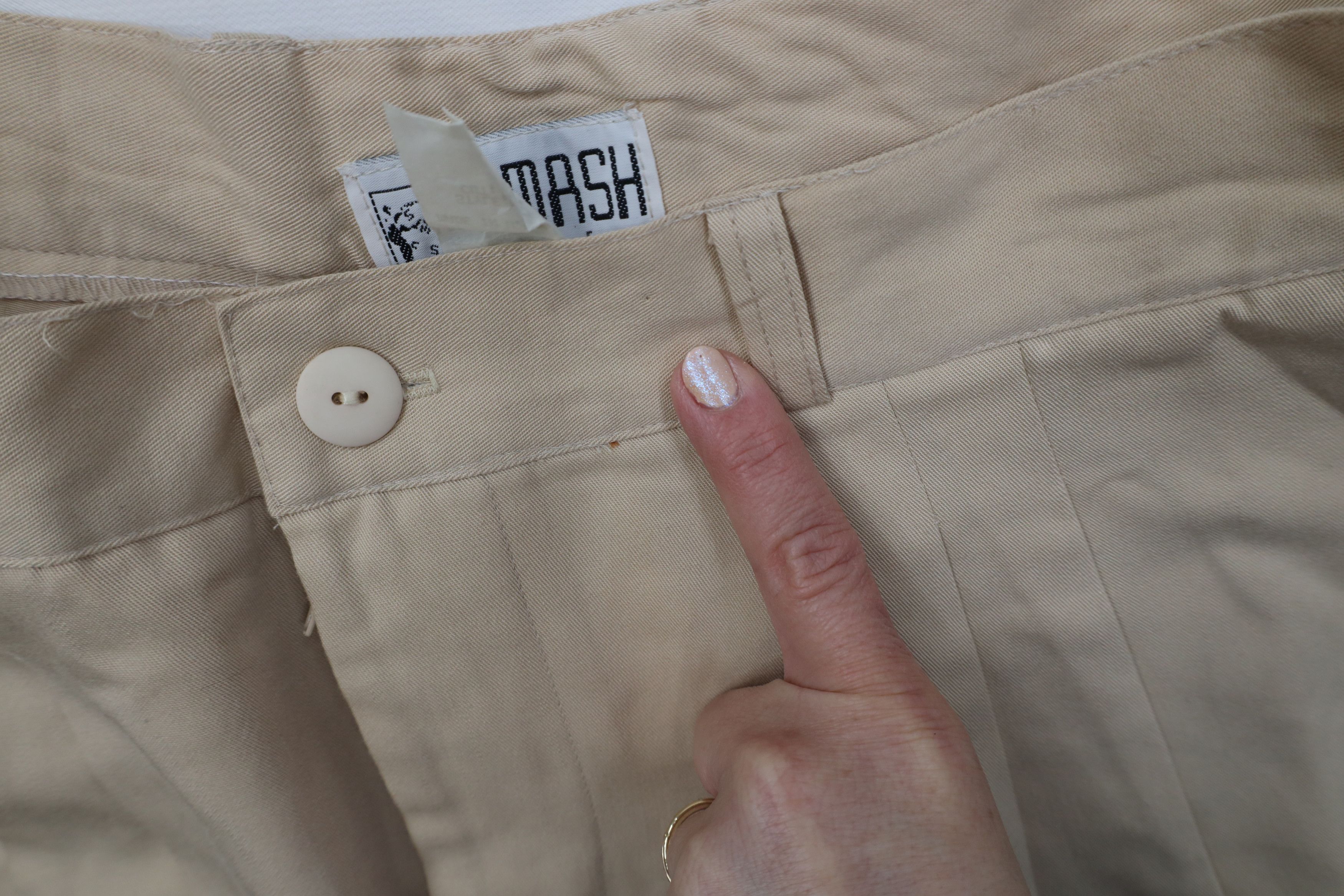 Vintage Deadstock Vintage 90s Streetwear Gabardine Chino Shorts USA Size US 38 / EU 54 - 9 Thumbnail