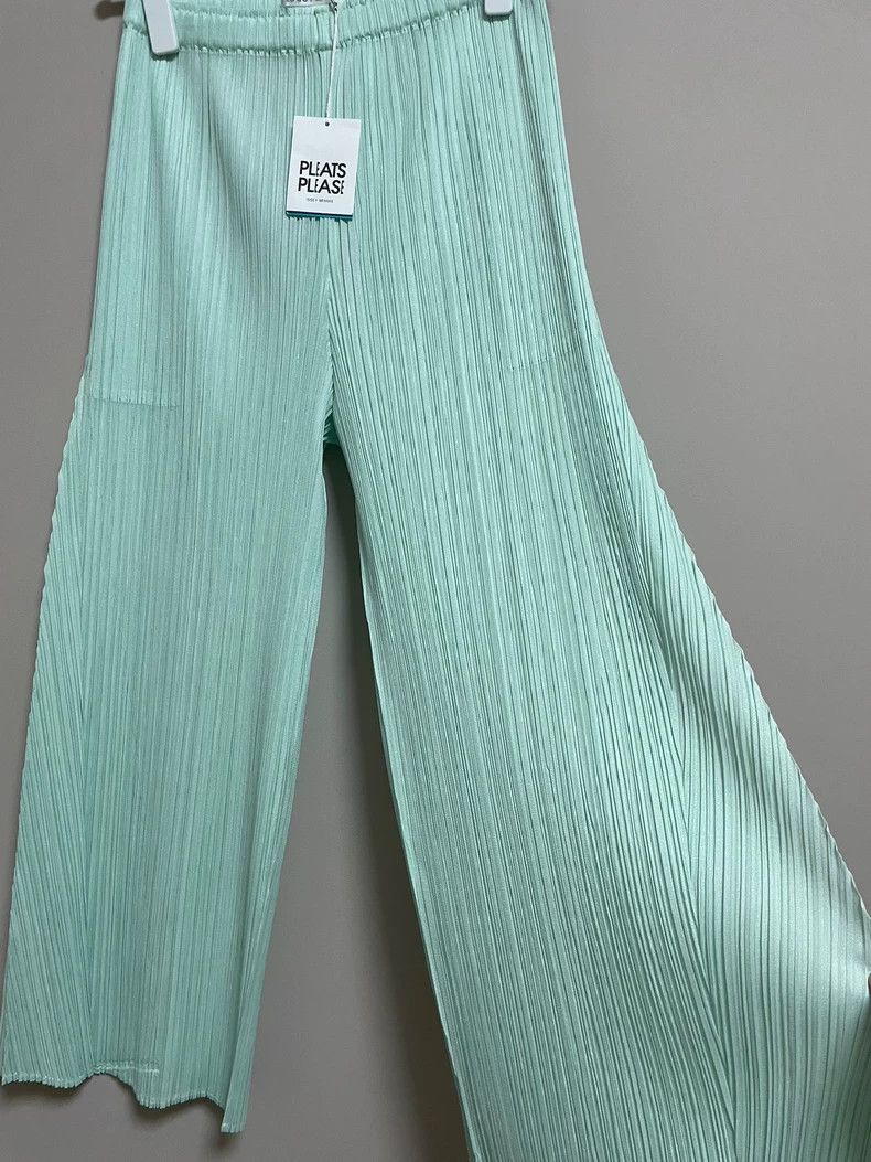 Issey Miyake Issey Miyake size:3 Mint green pleated pants Size 42" / US 20 - 3 Thumbnail