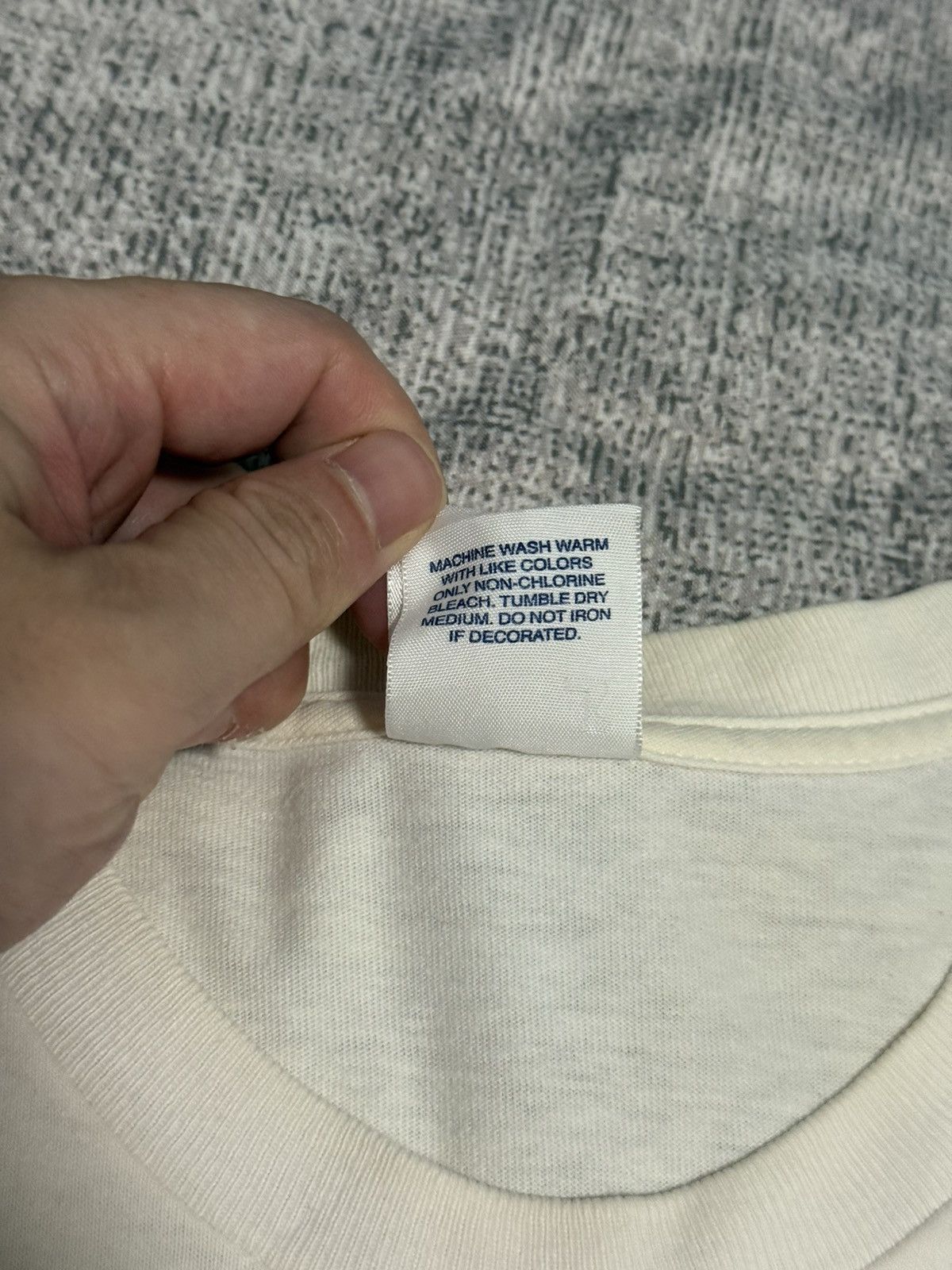 Supreme Supreme fw14 KRS one all means tee white medium Size US M / EU 48-50 / 2 - 6 Thumbnail