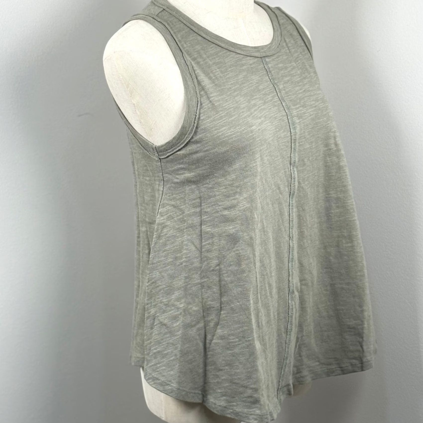 Vintage Lush Tank Top S Sage Green Supima Cotton Slub Center Seam Crew Neck Sleeveless Casual Womens Basic/Relaxed 100% Cotton Vintage No Size S / US 4 / IT 40 - 4 Thumbnail