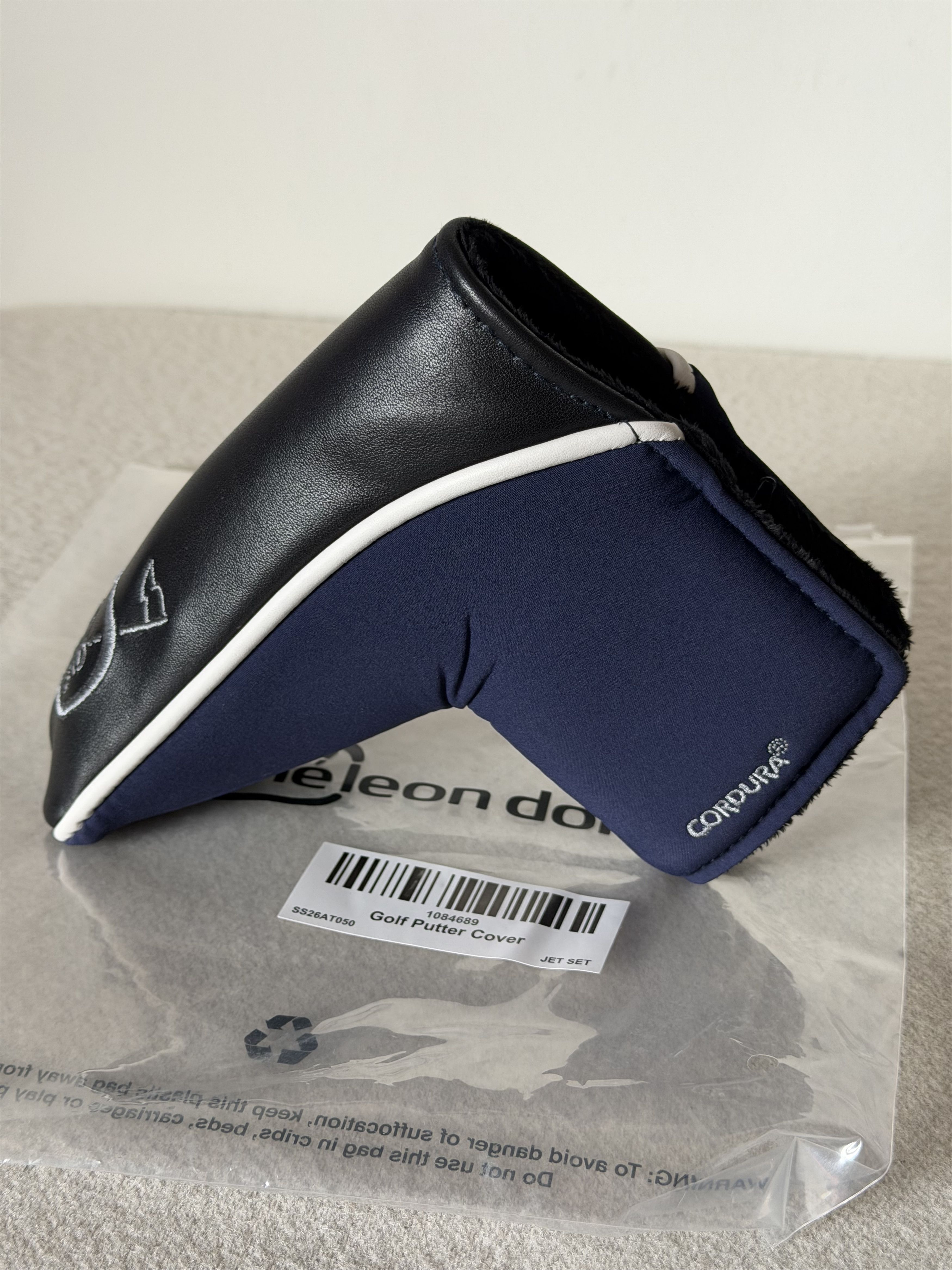 Aime Leon Dore Aime Leon Dore Golf Putter Cover in Navy Black Size ONE SIZE - 3 Thumbnail